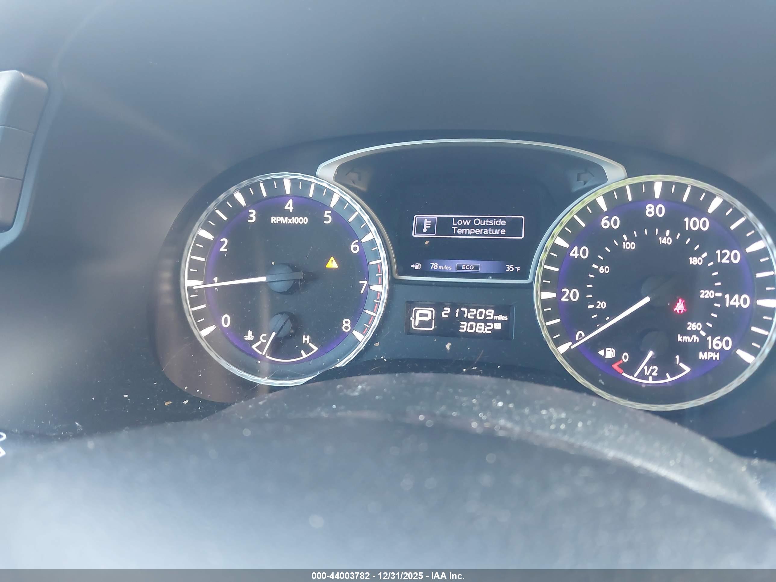 INFINITI JX35 image 7