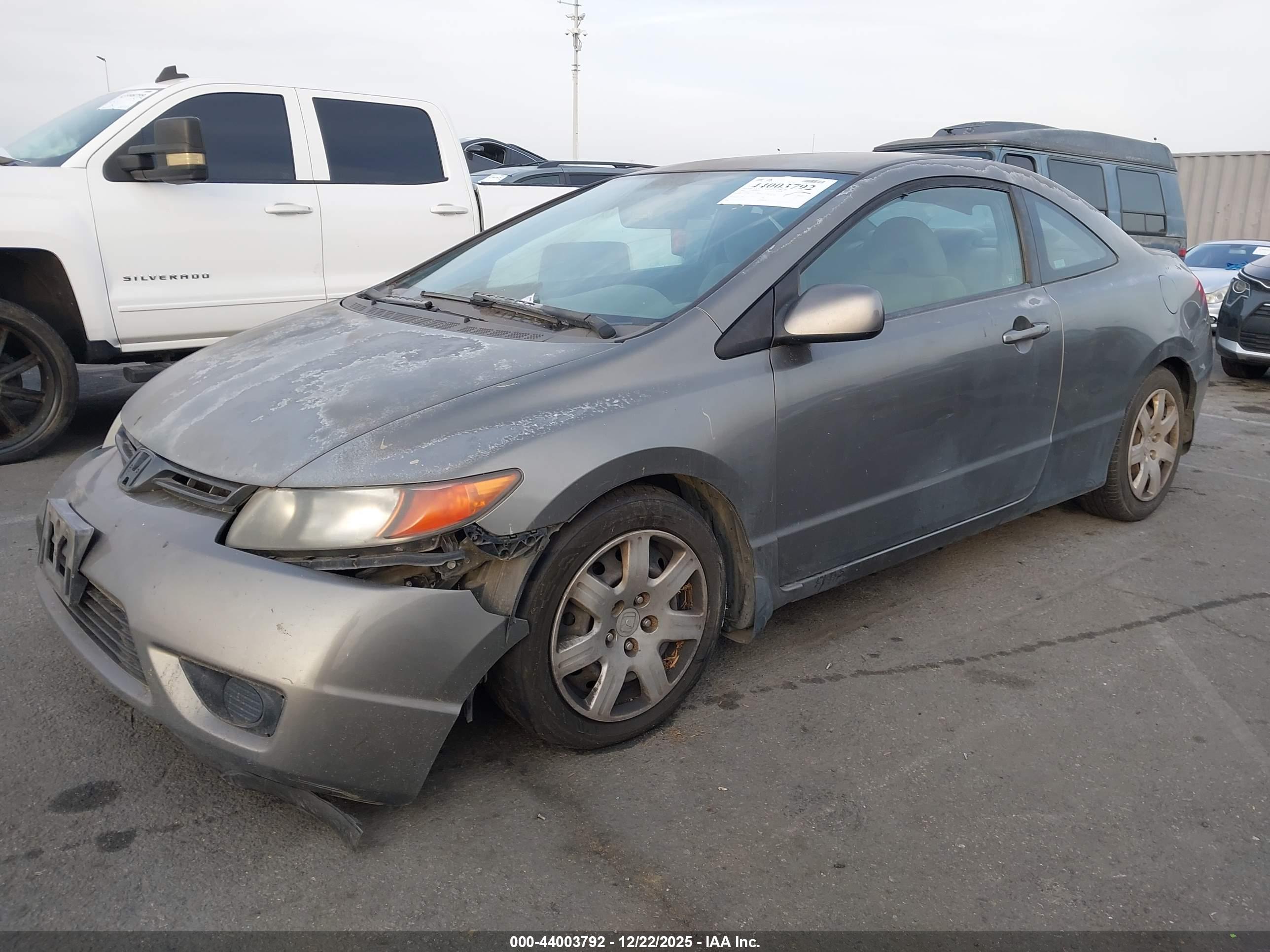 HONDA CIVIC image 2
