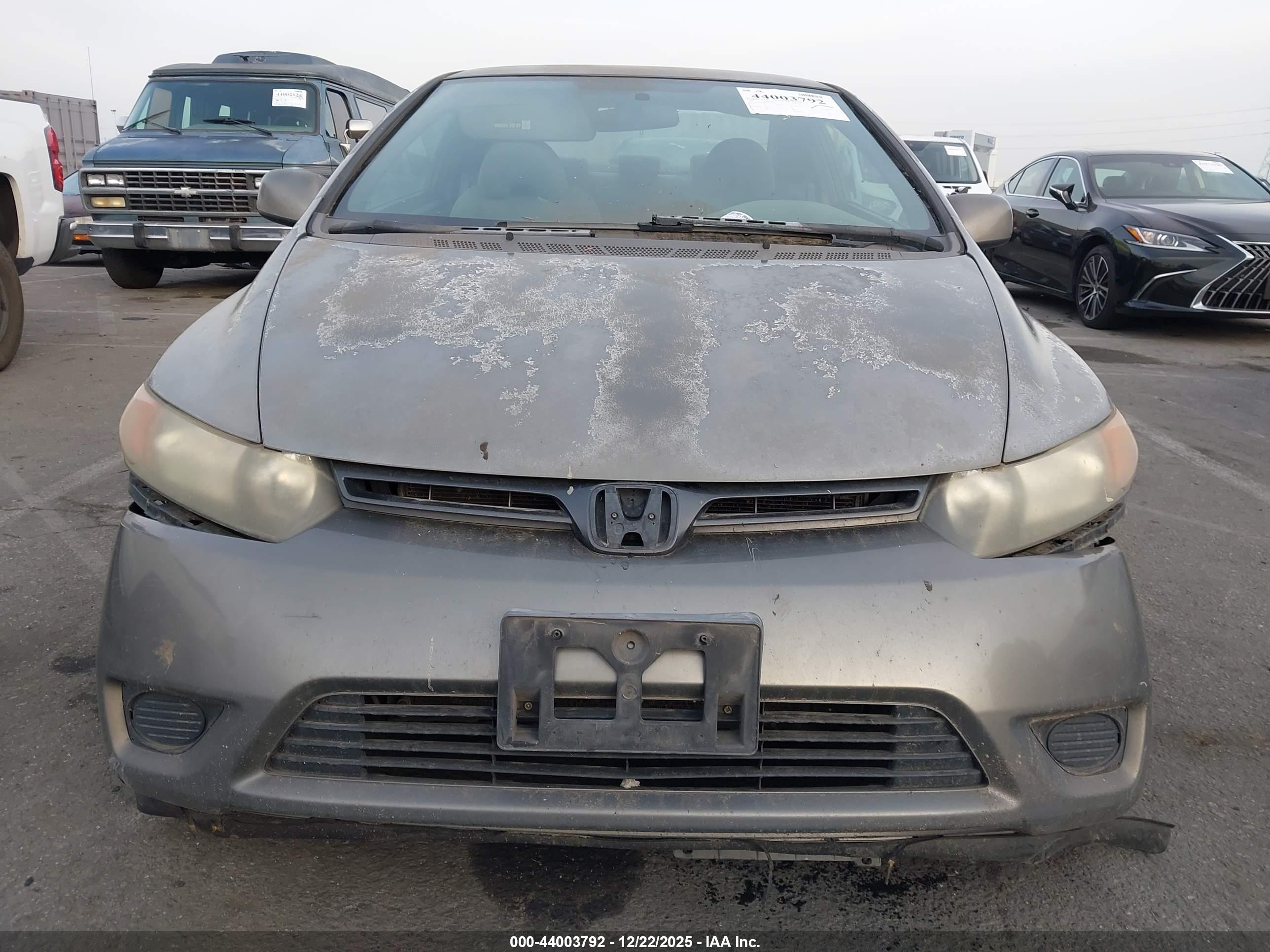 HONDA CIVIC image 6
