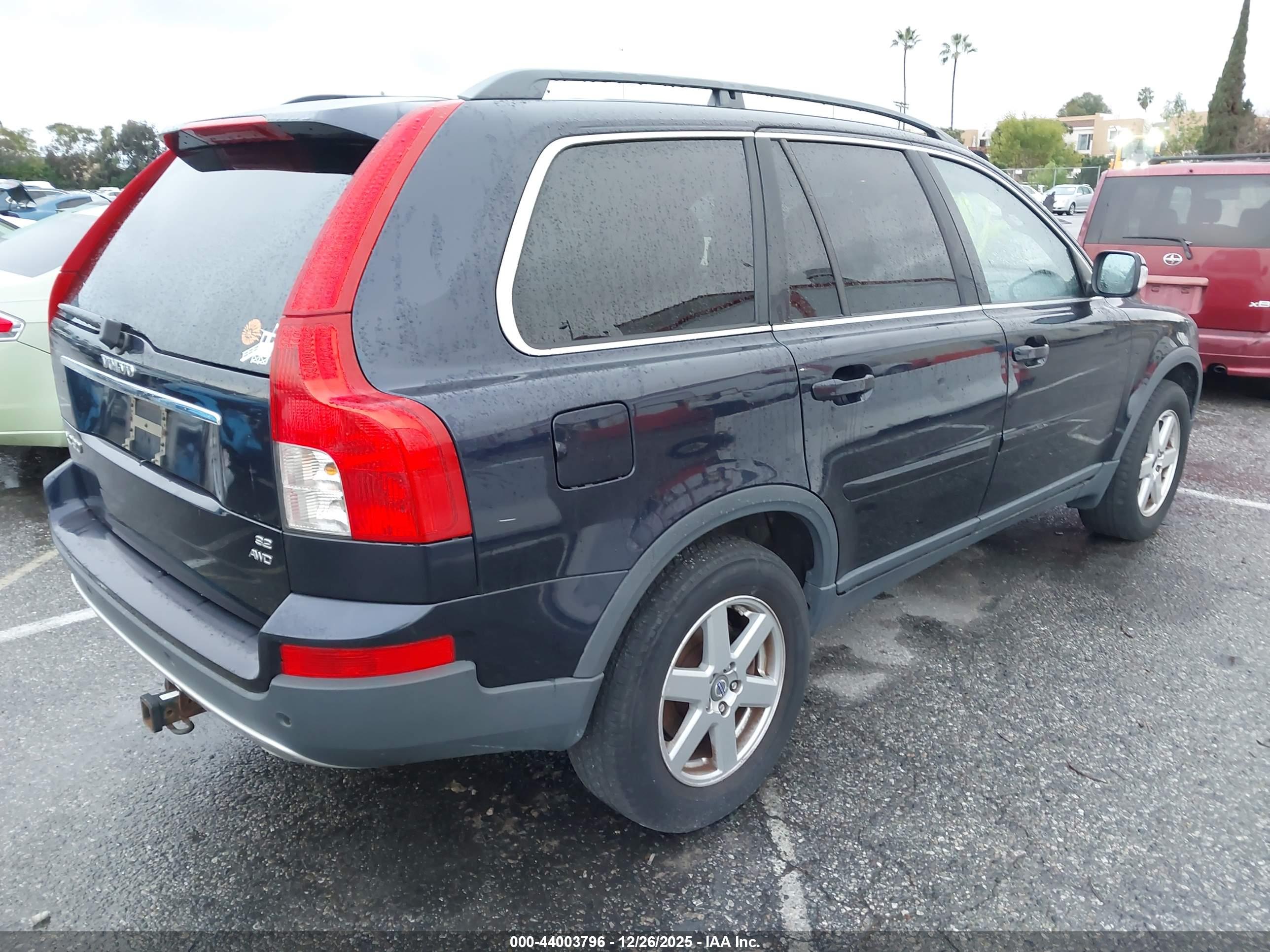 VOLVO XC90 image 4
