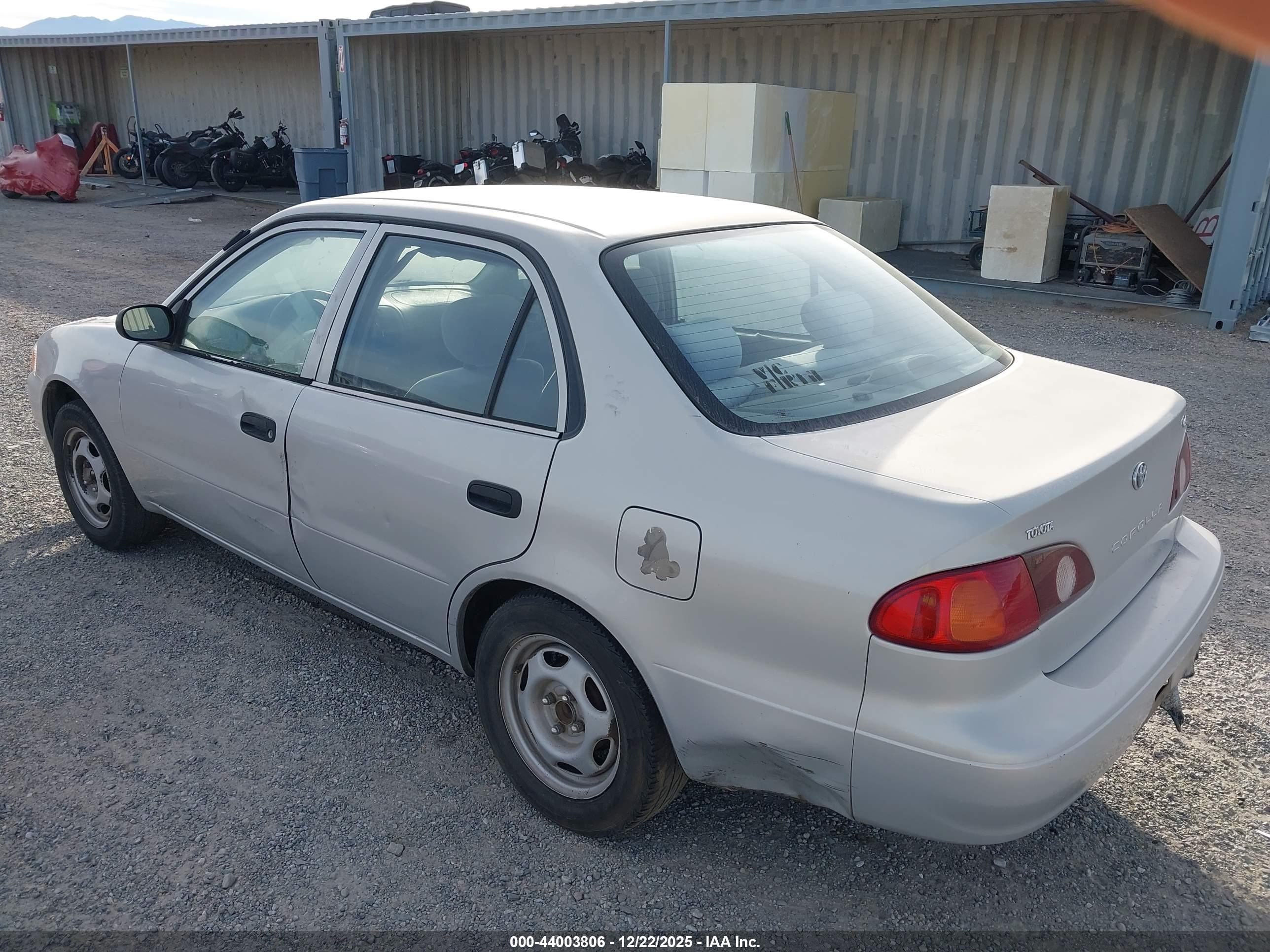 TOYOTA COROLLA image 3
