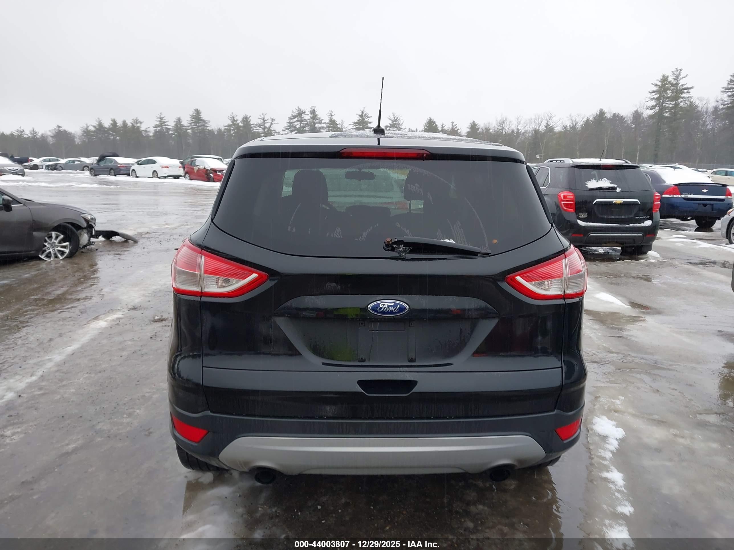 FORD ESCAPE image 6