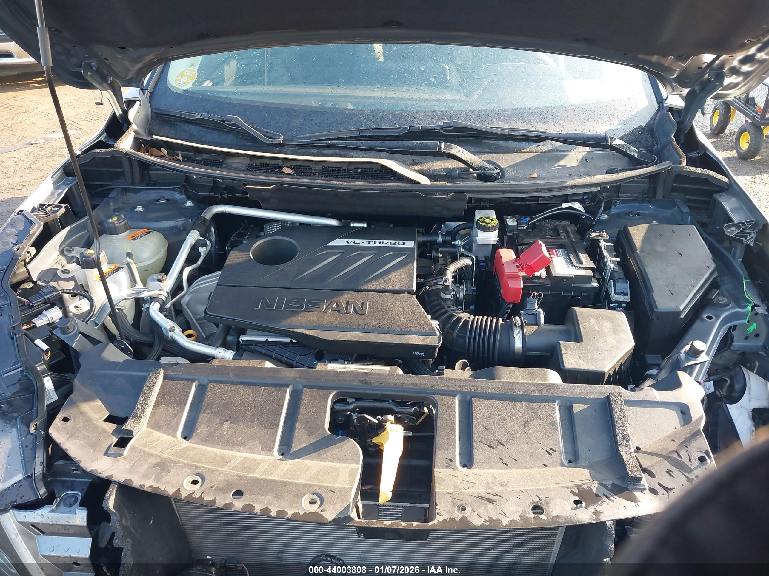 NISSAN ROGUE image 10