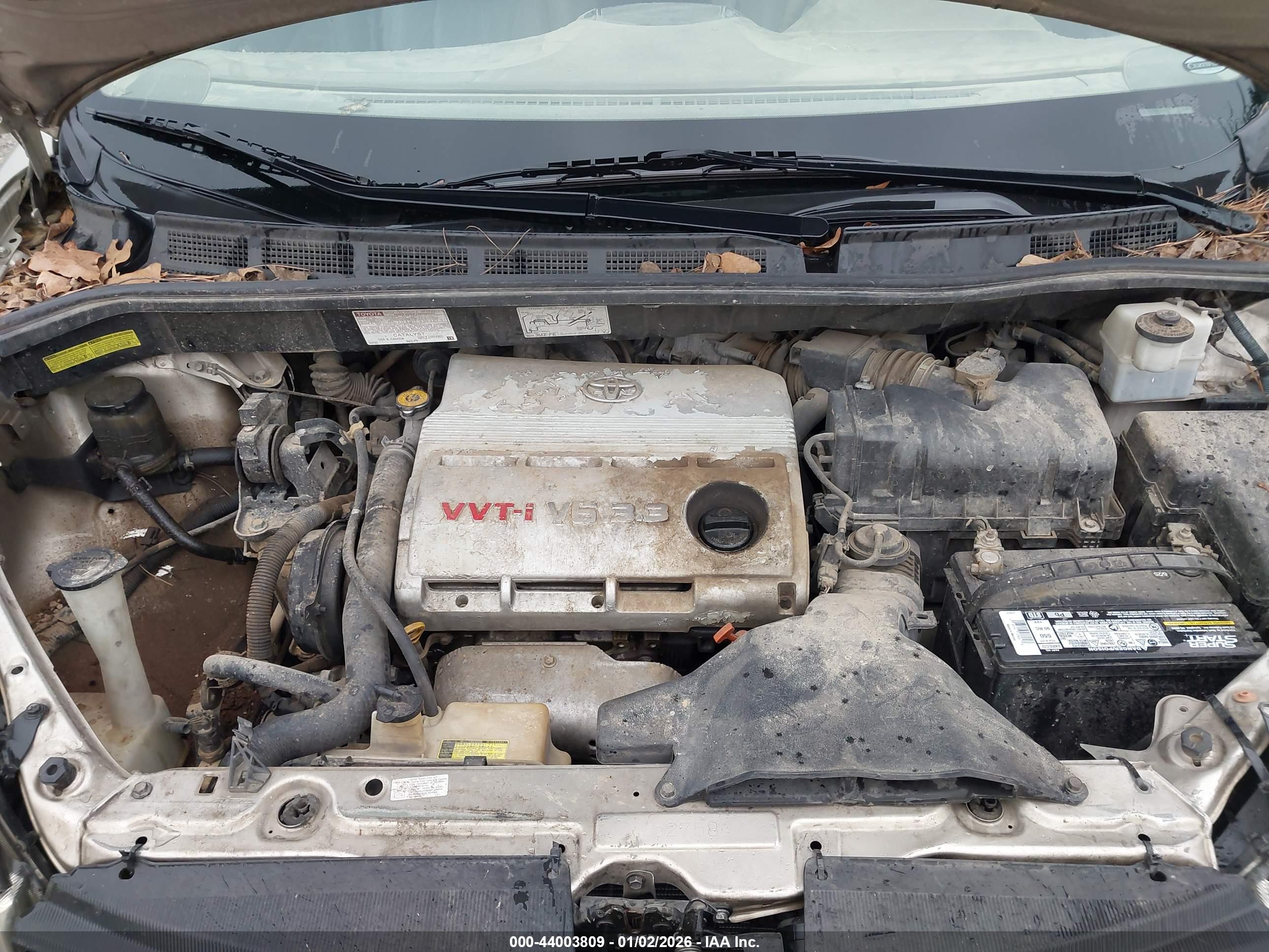 TOYOTA SIENNA image 10