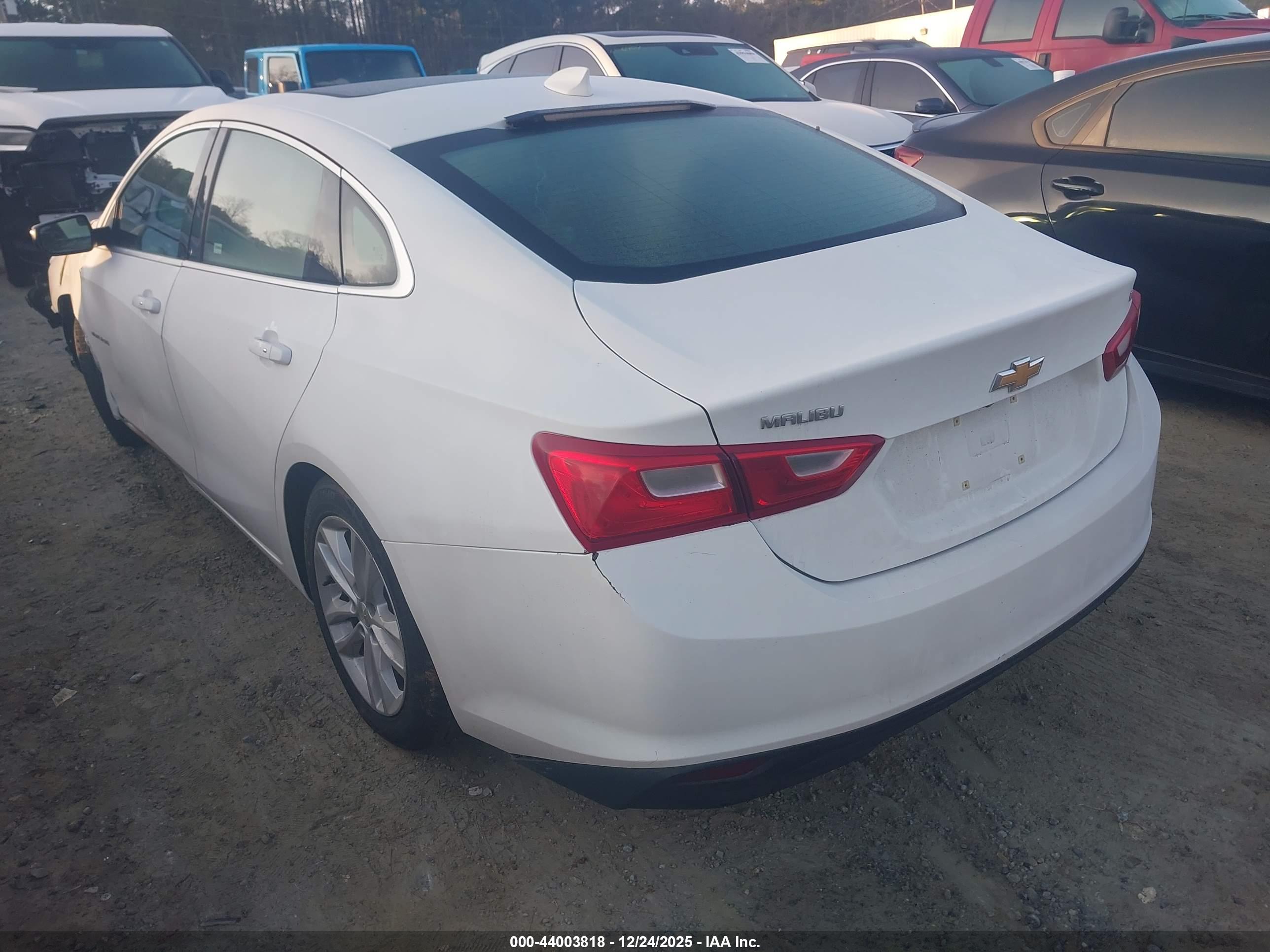 CHEVROLET MALIBU image 3