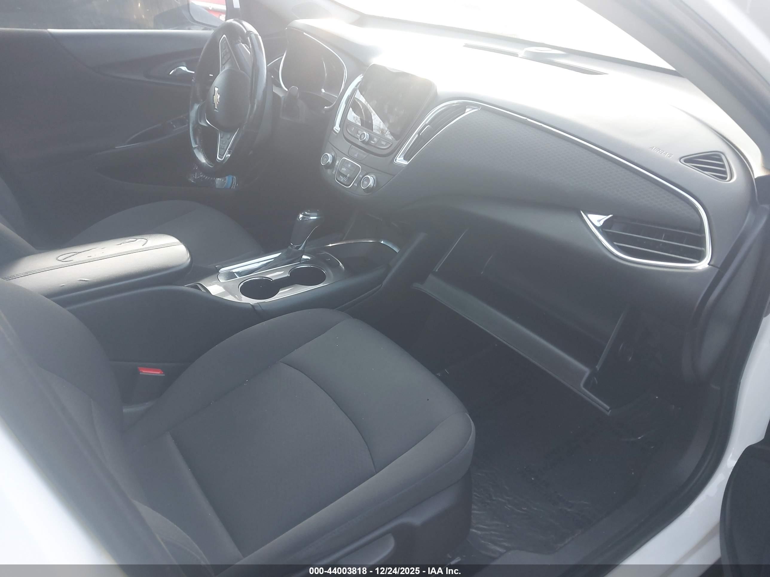 CHEVROLET MALIBU image 5