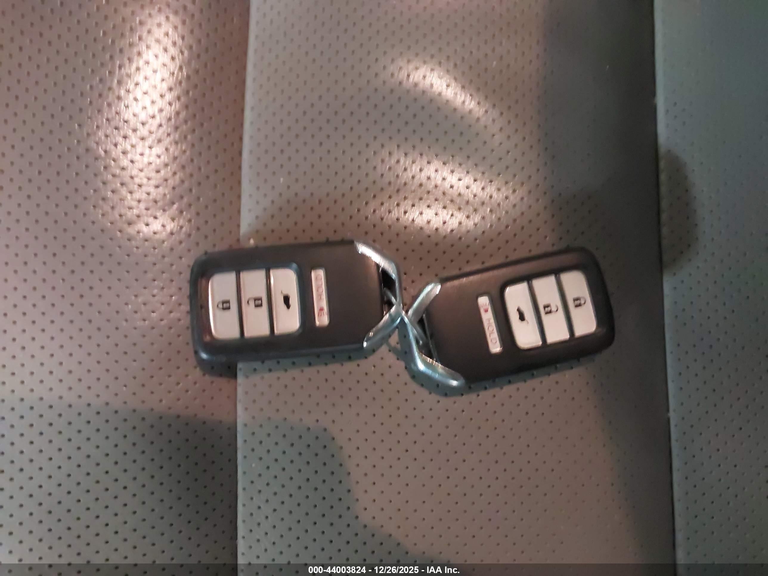 HONDA CR-V image 11
