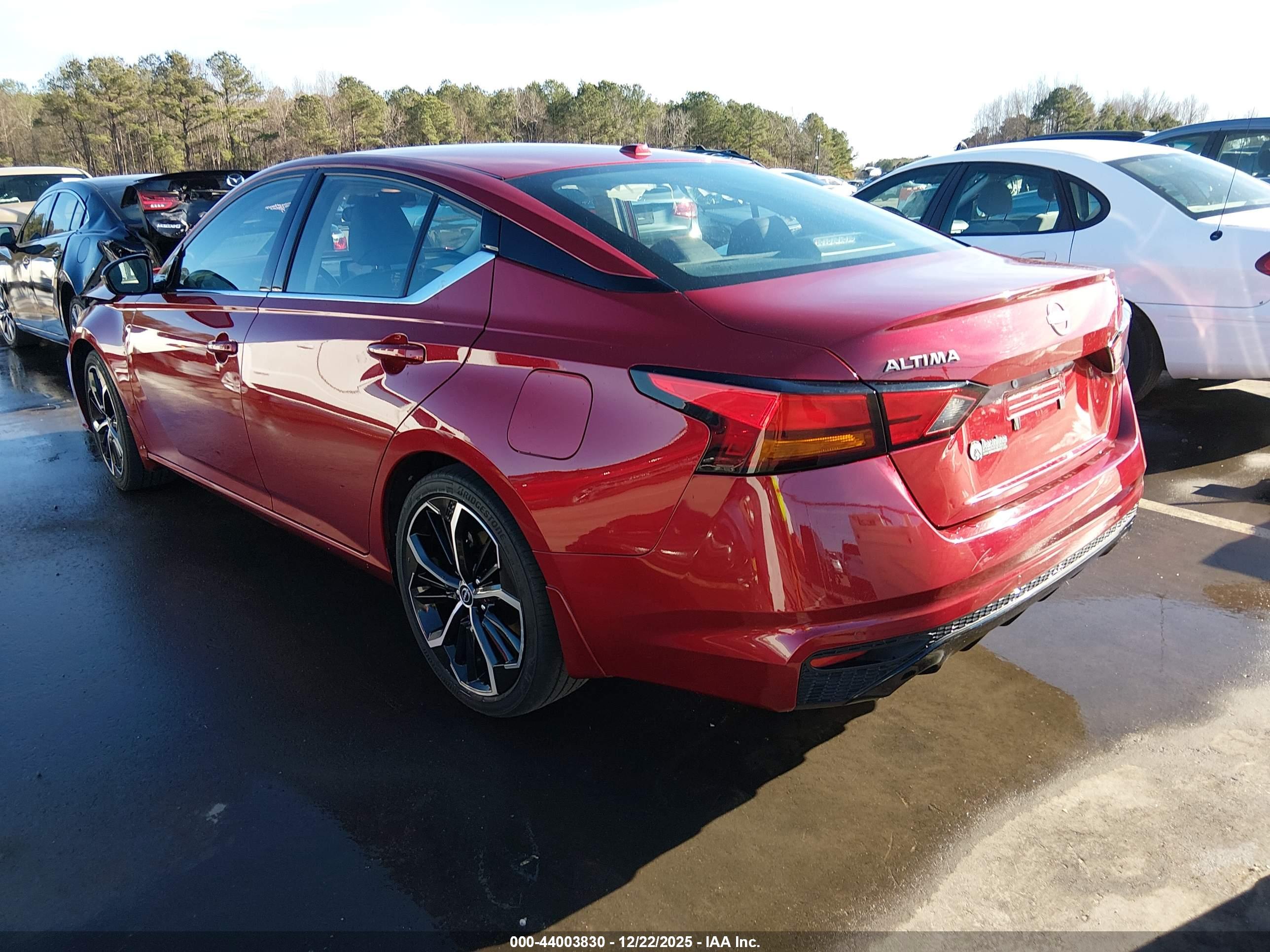 NISSAN ALTIMA image 3