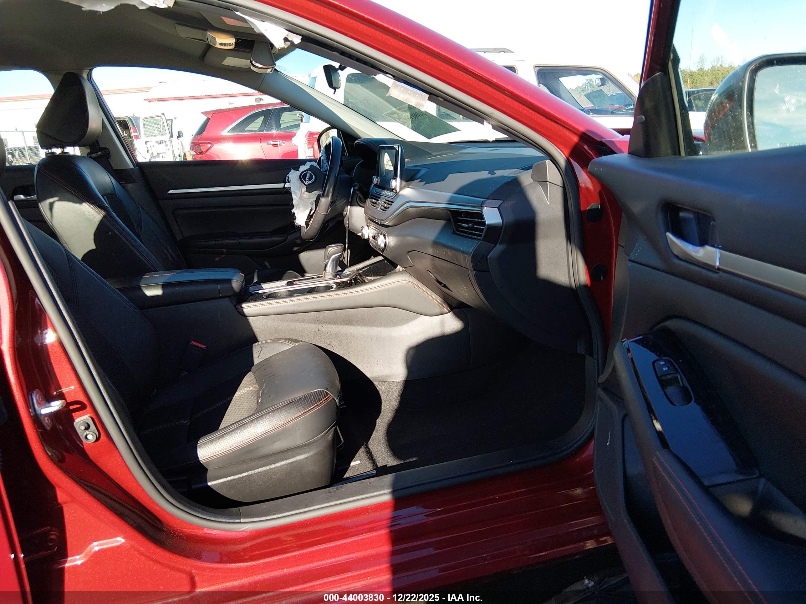 NISSAN ALTIMA image 5