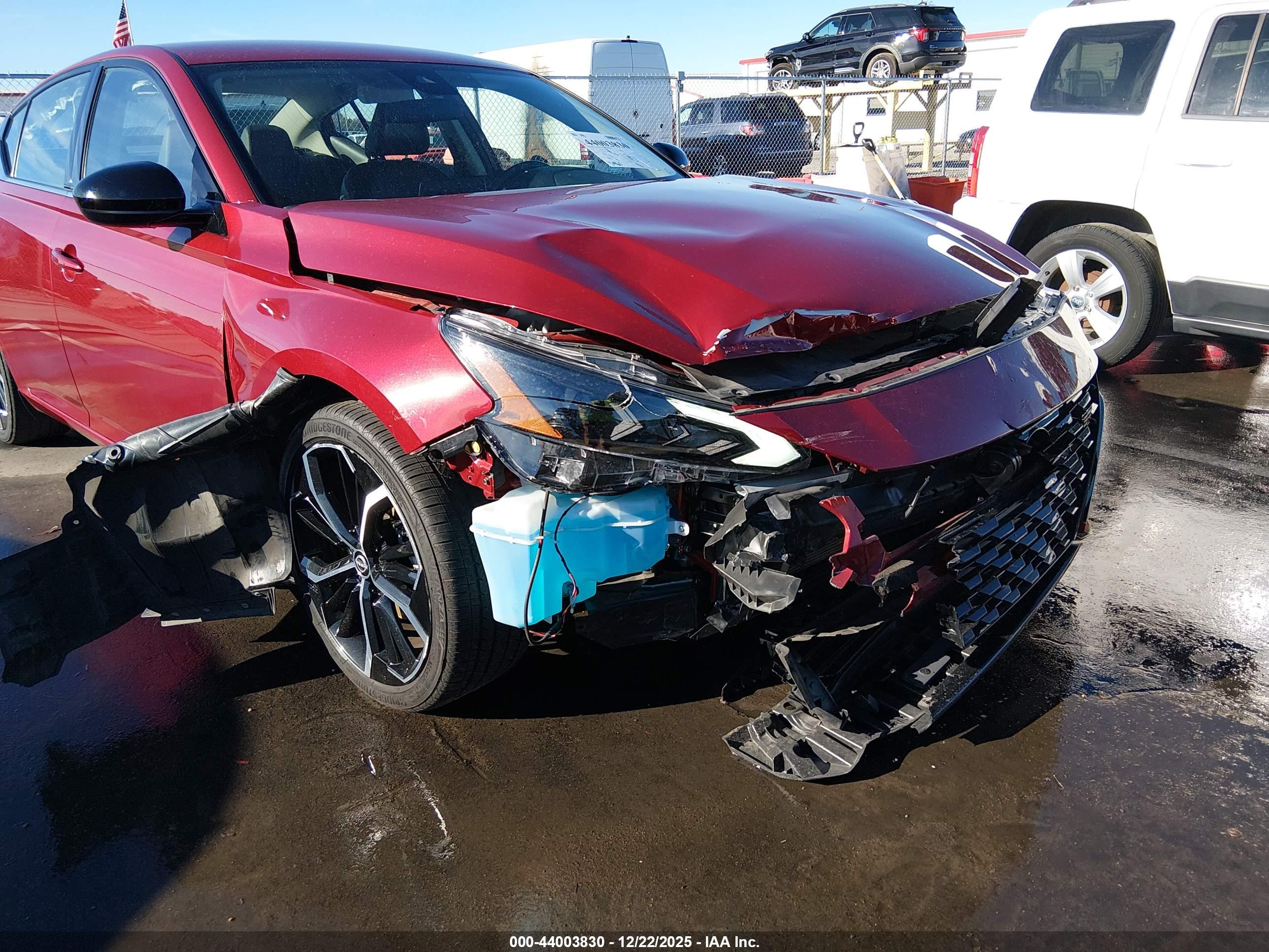 NISSAN ALTIMA image 6