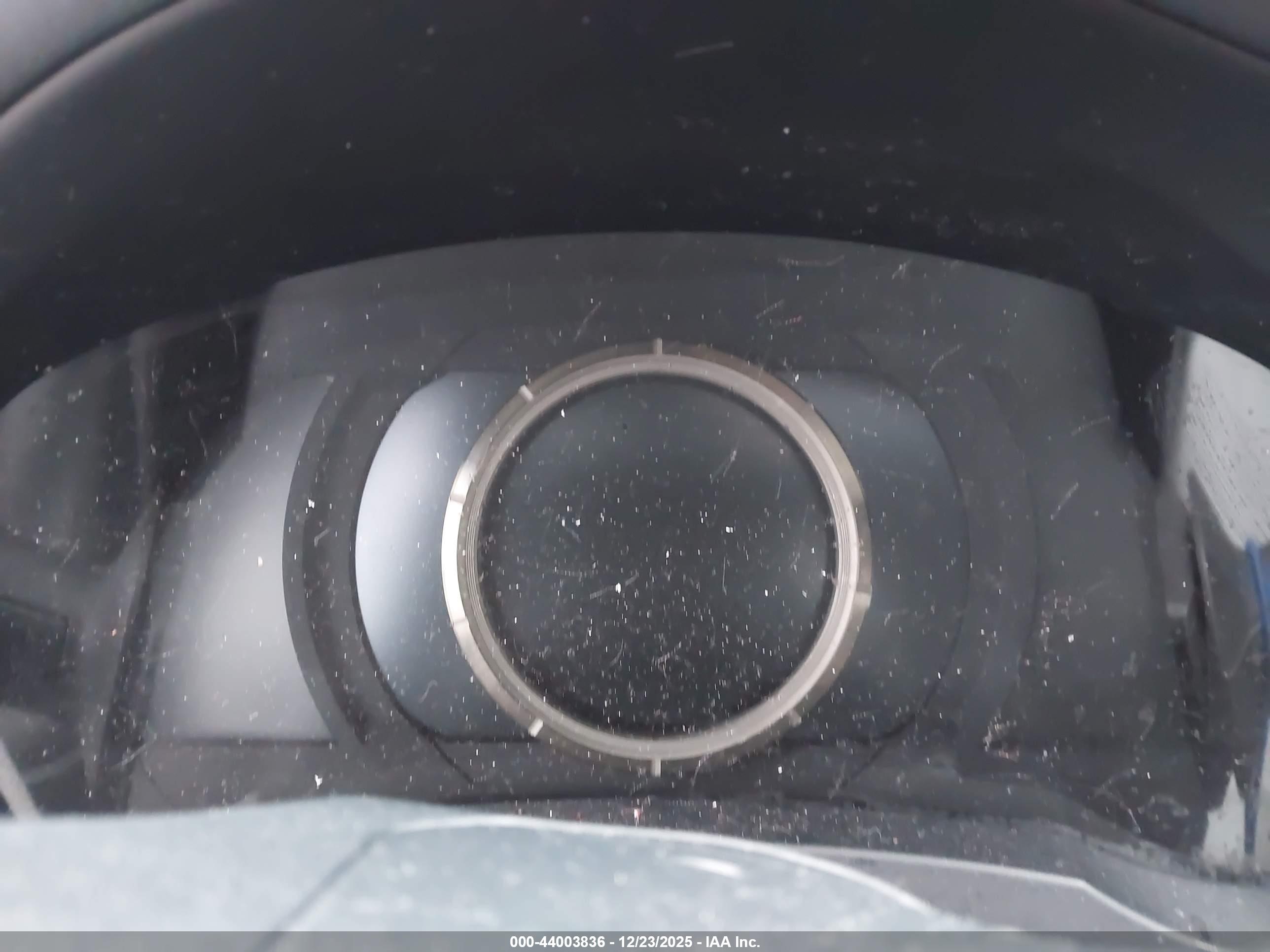 LEXUS IS image 7