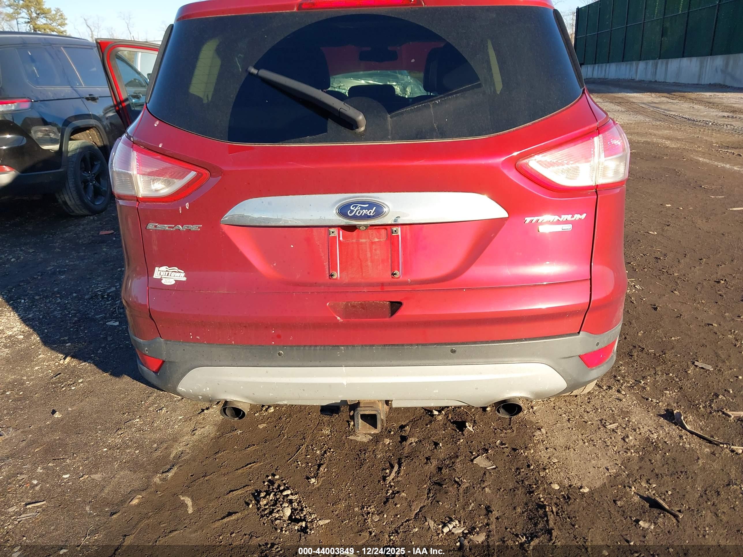 FORD ESCAPE image 6