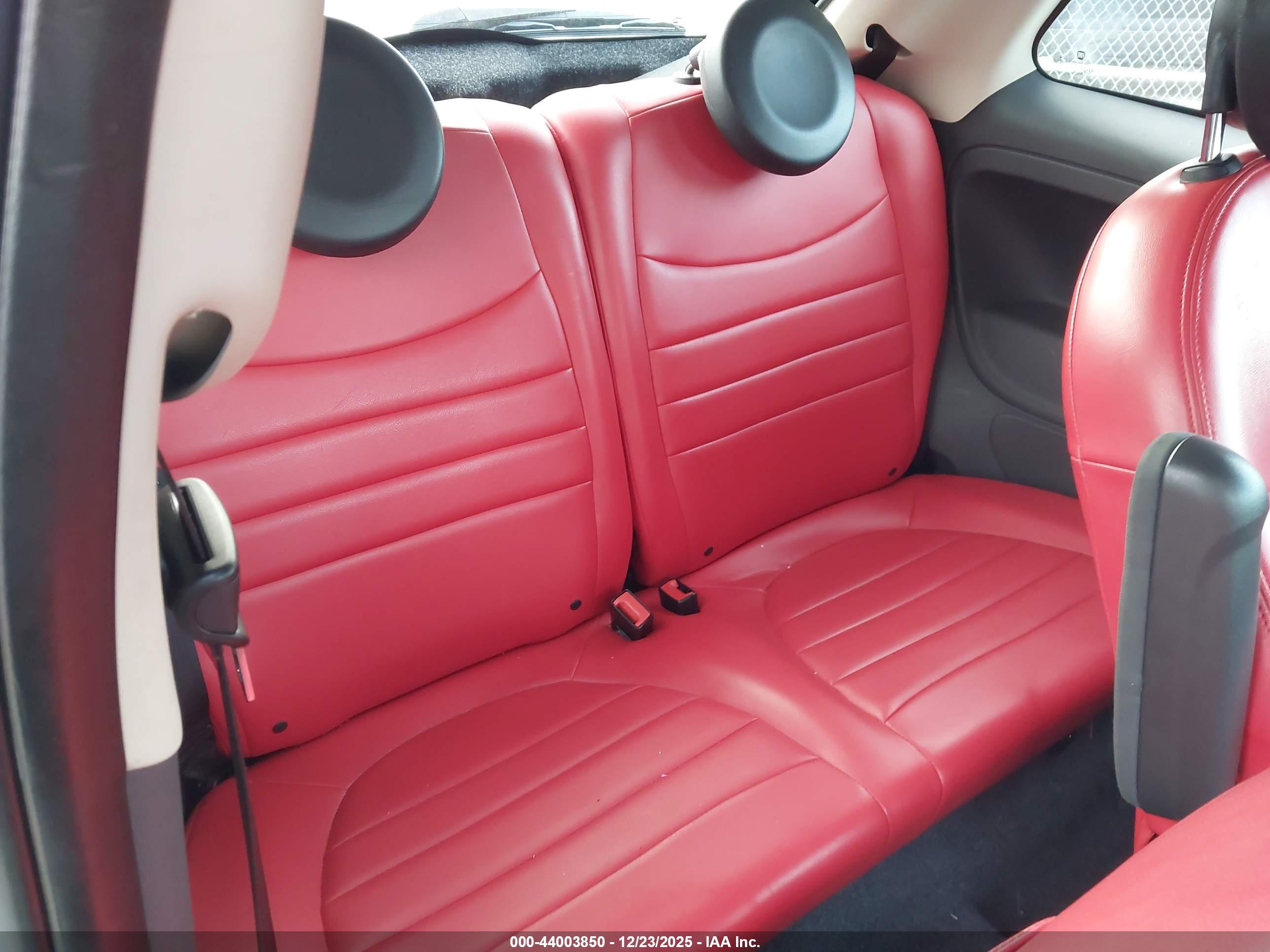 FIAT 500 image 8