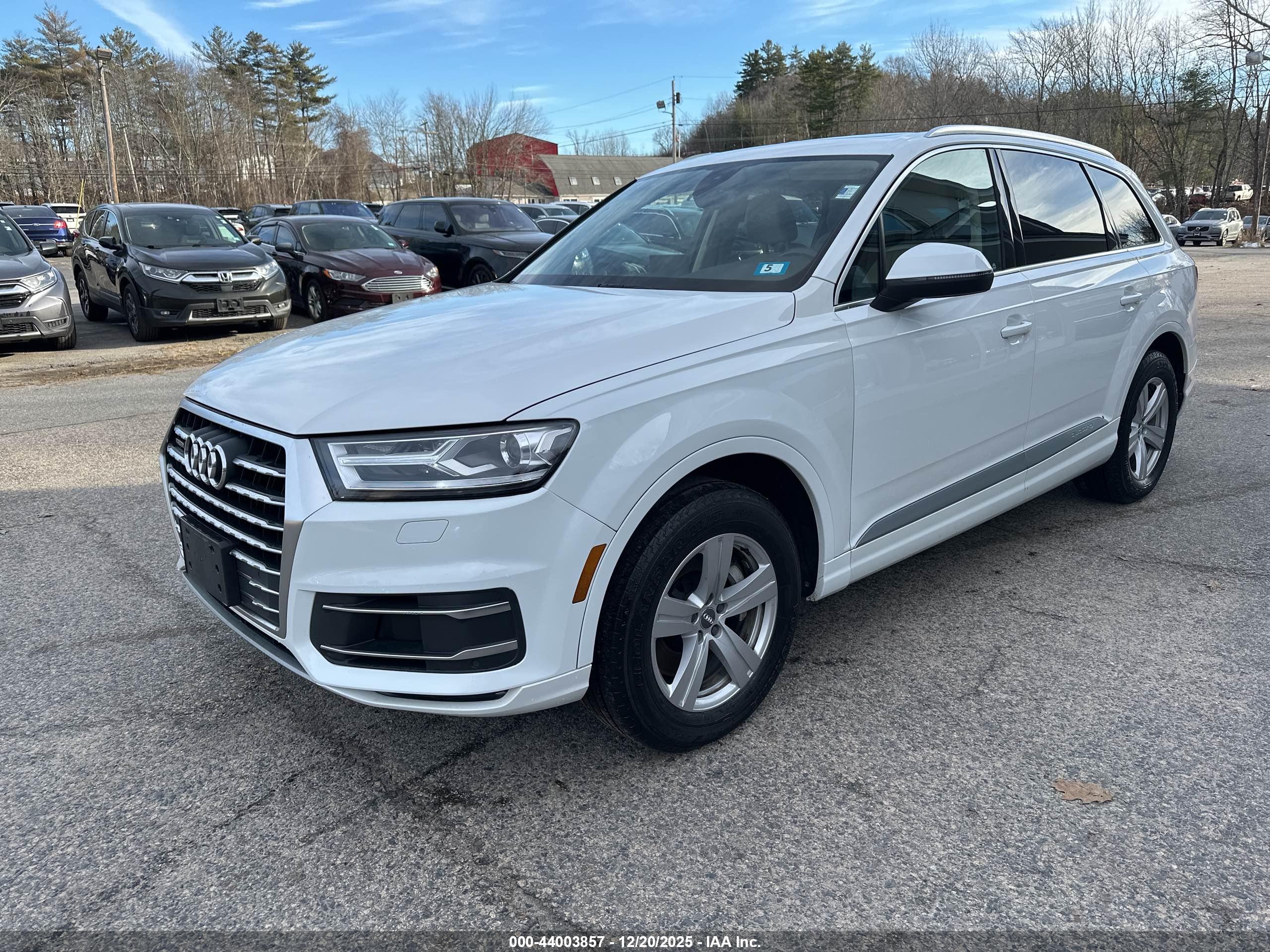 AUDI Q7 image 2