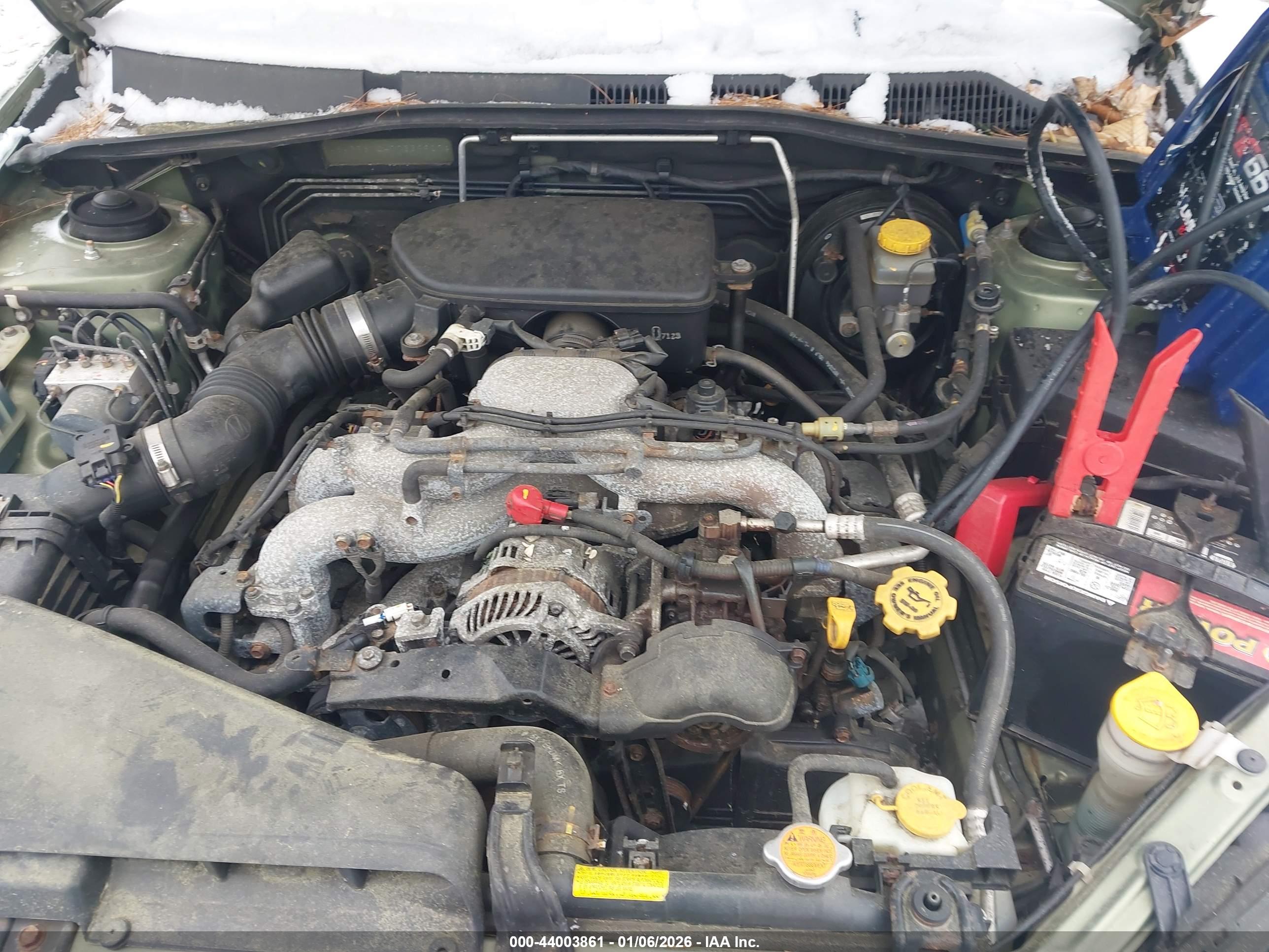 SUBARU OUTBACK image 10
