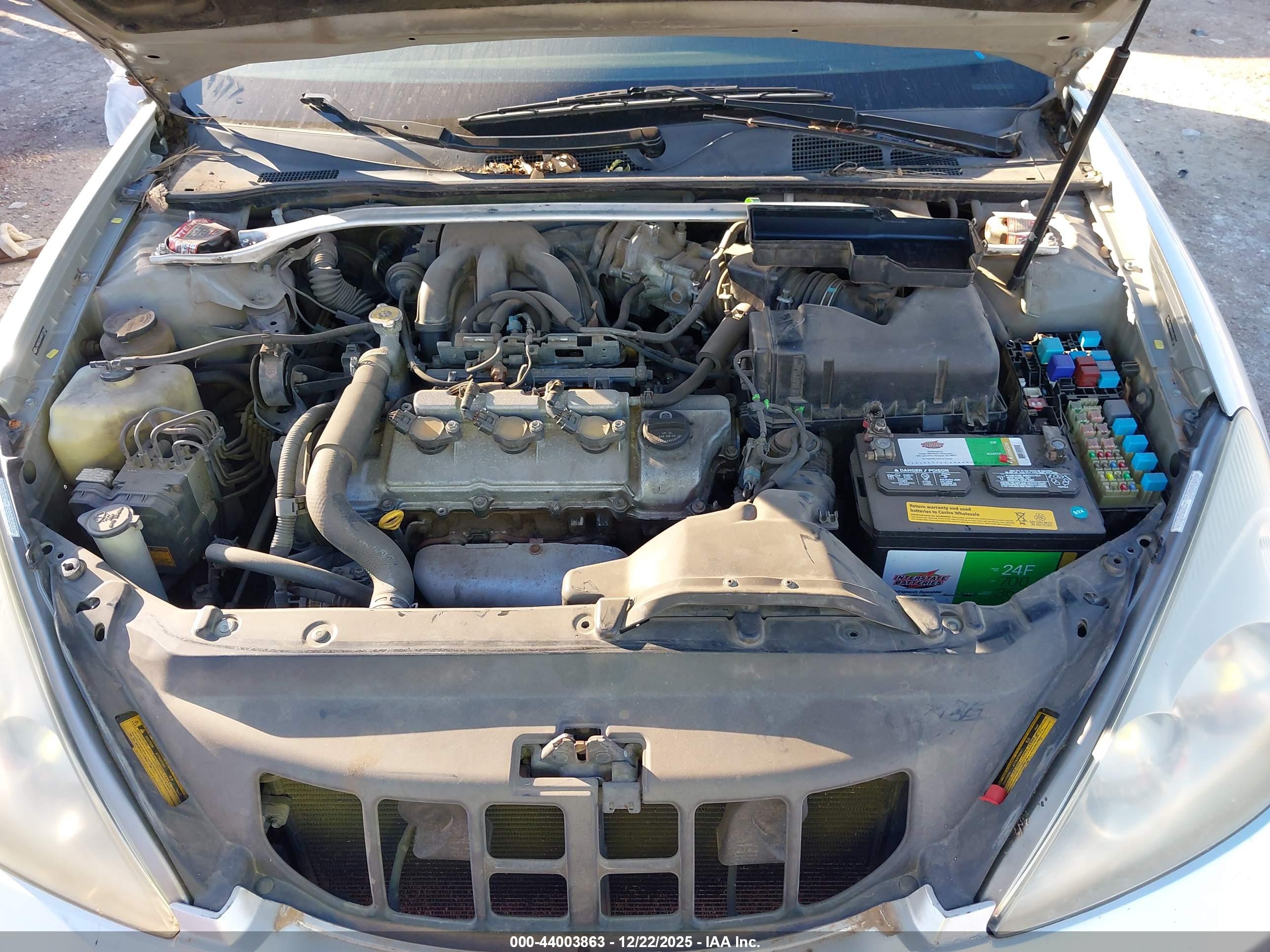 LEXUS ES image 10