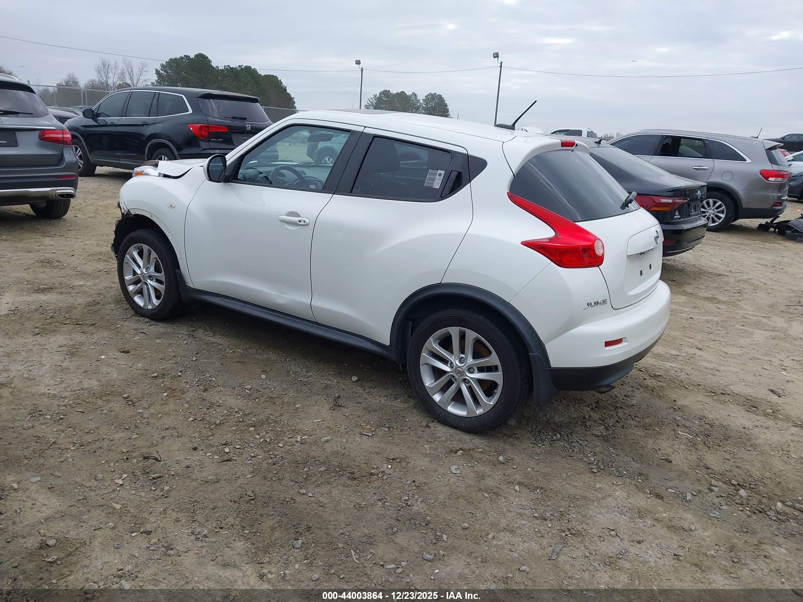 NISSAN JUKE image 3