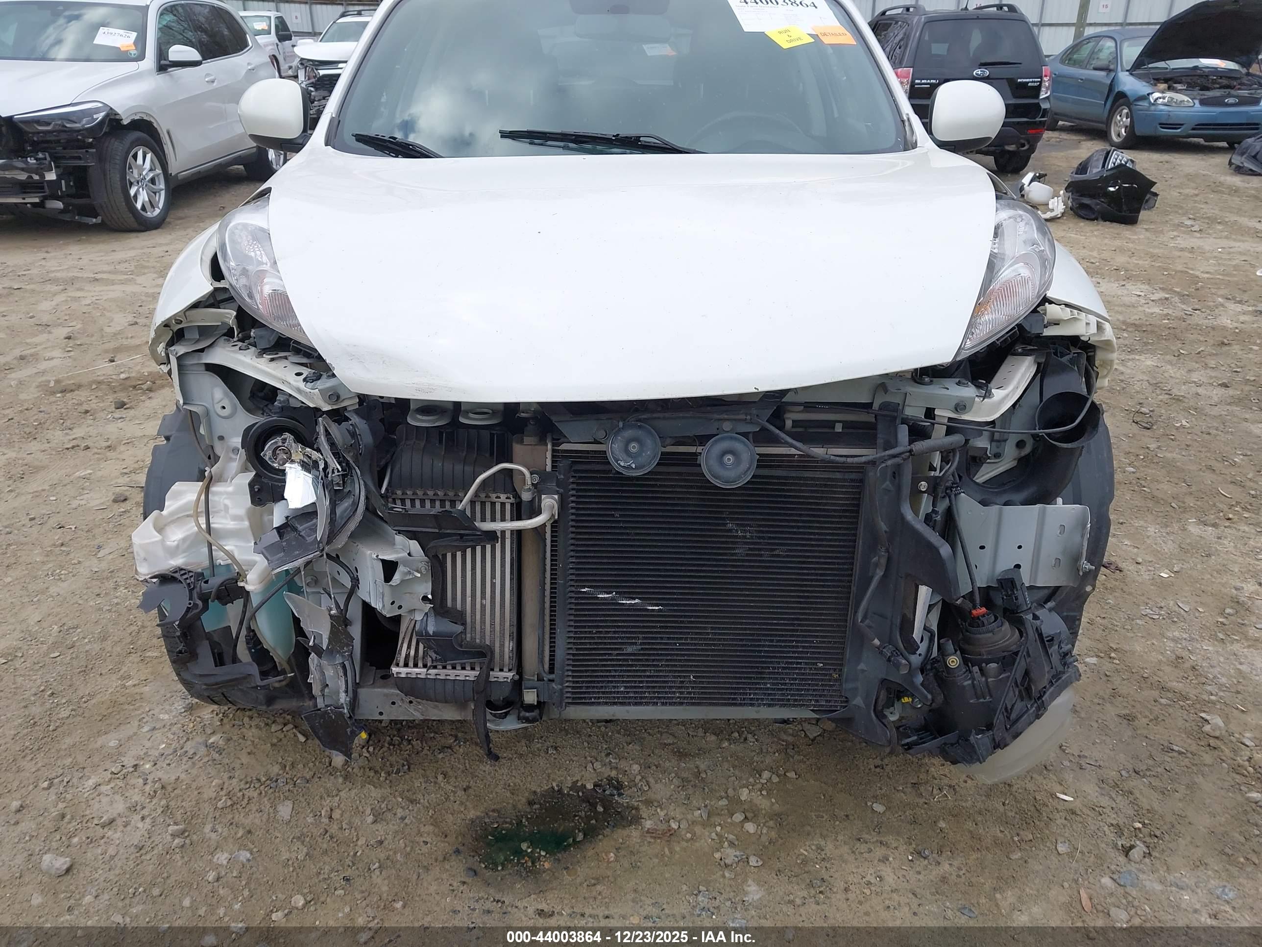 NISSAN JUKE image 6