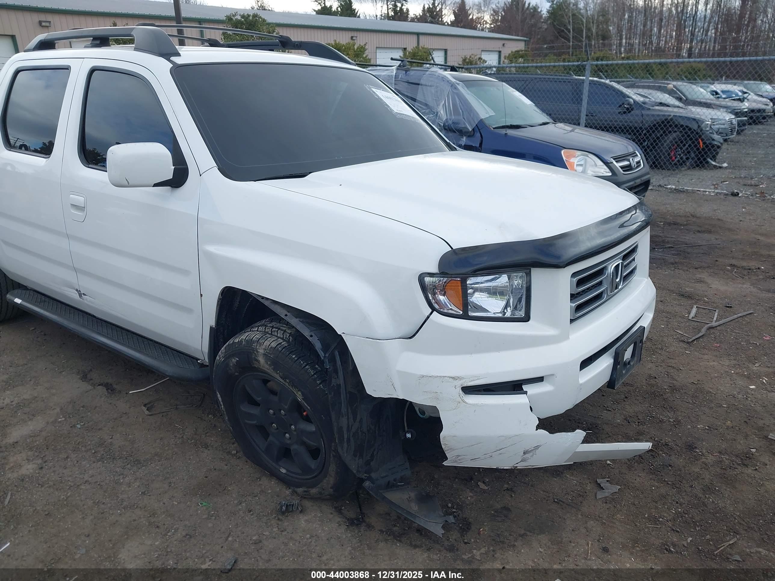 HONDA RIDGELINE image 6