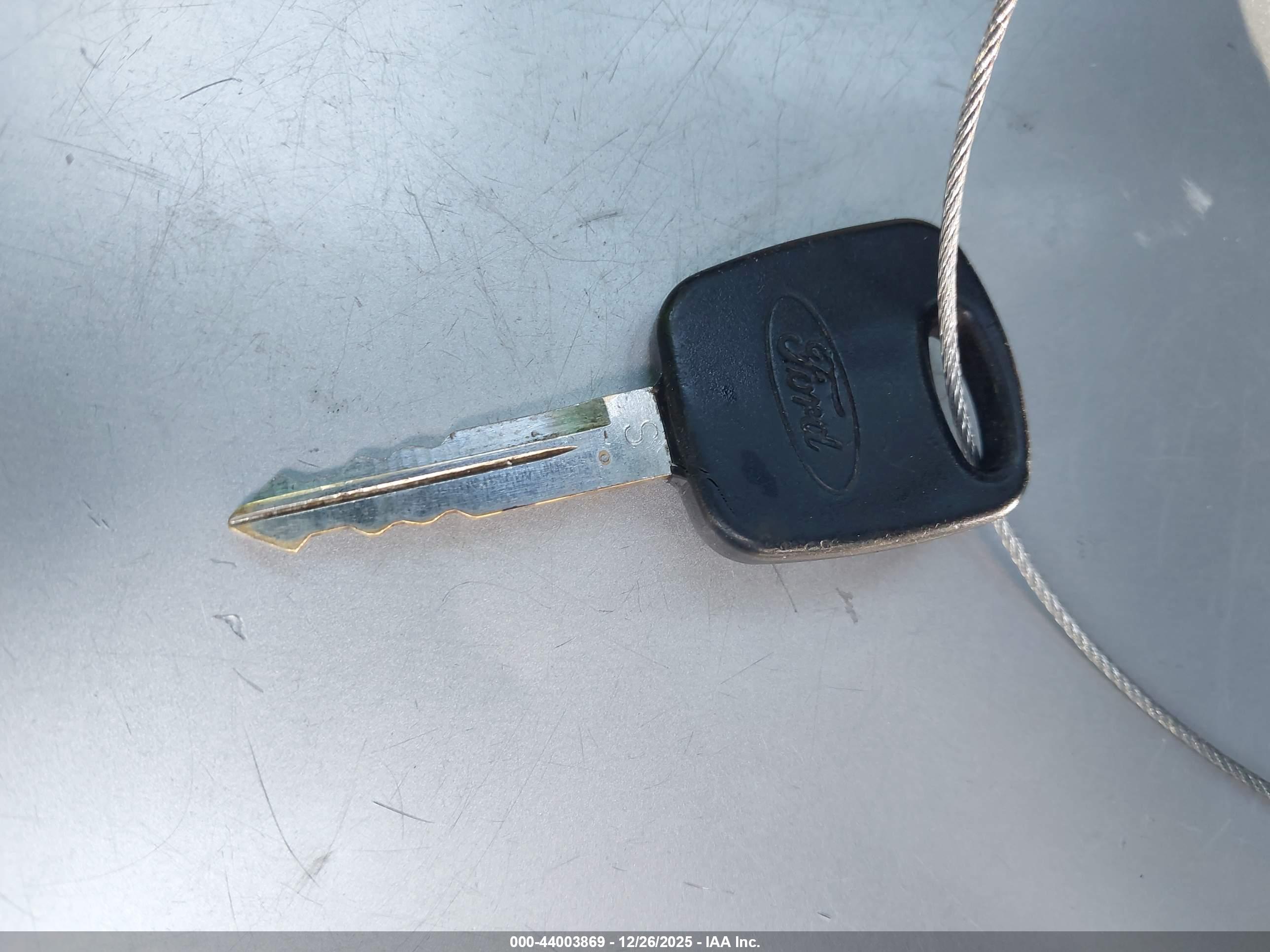 FORD F-150 image 11