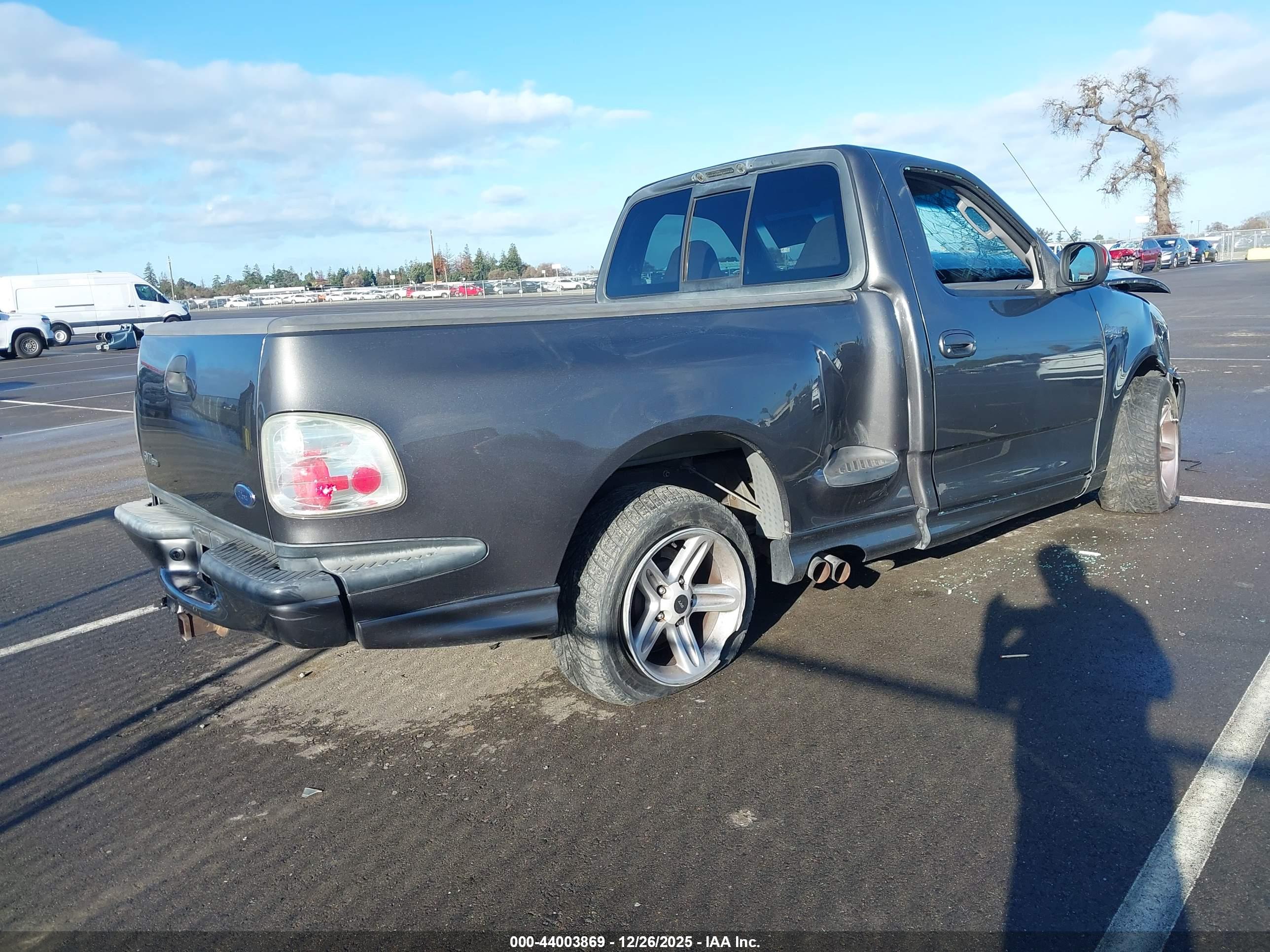 FORD F-150 image 4