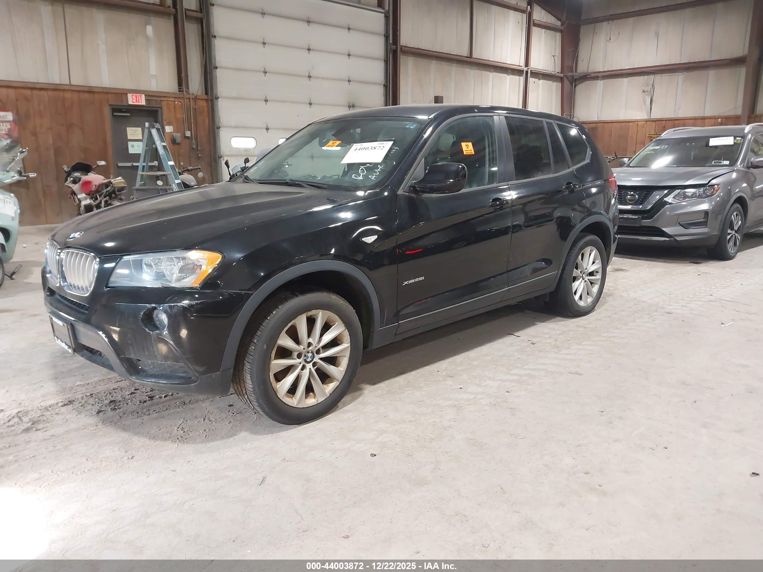 BMW X3 image 2