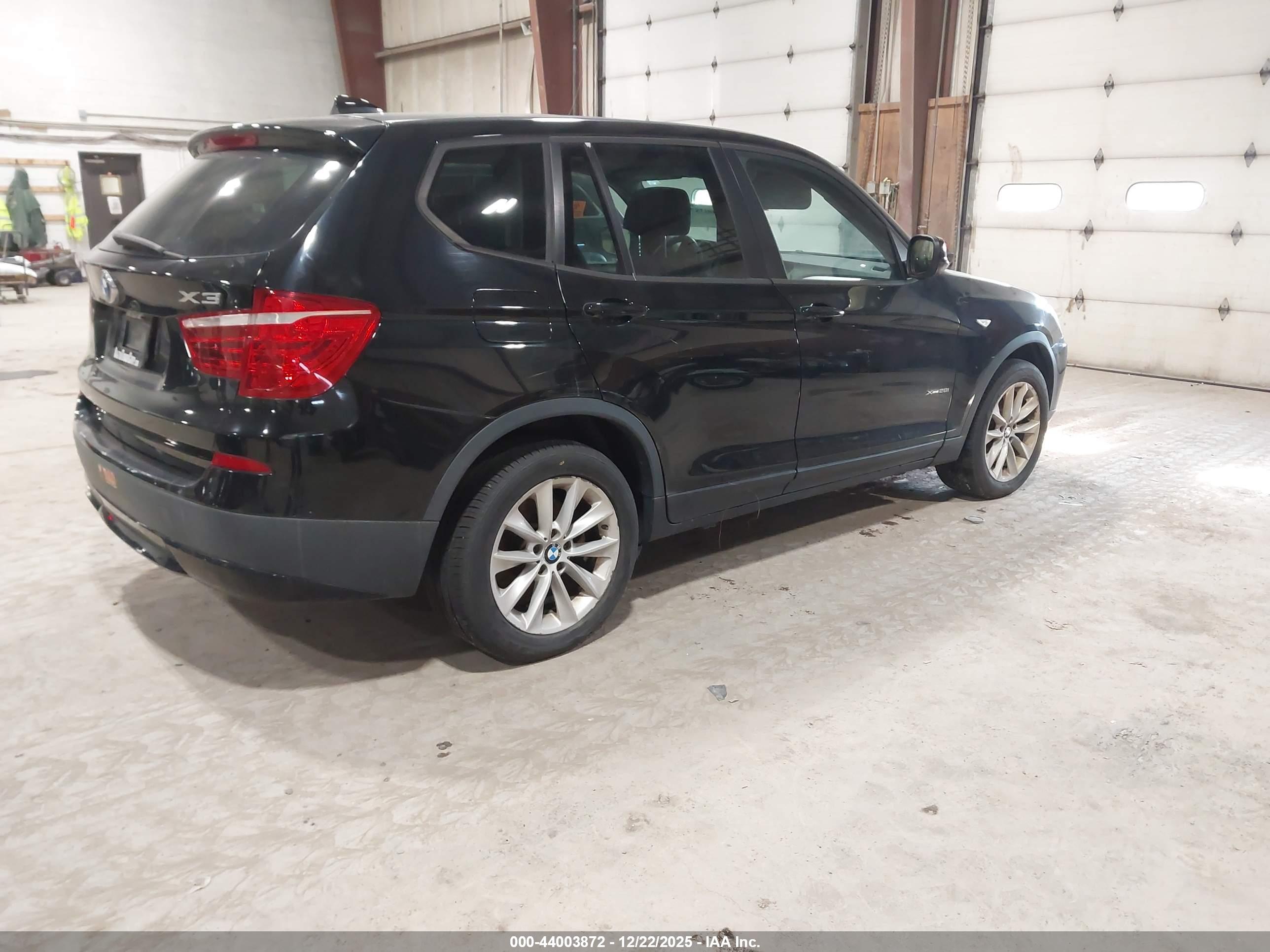 BMW X3 image 4