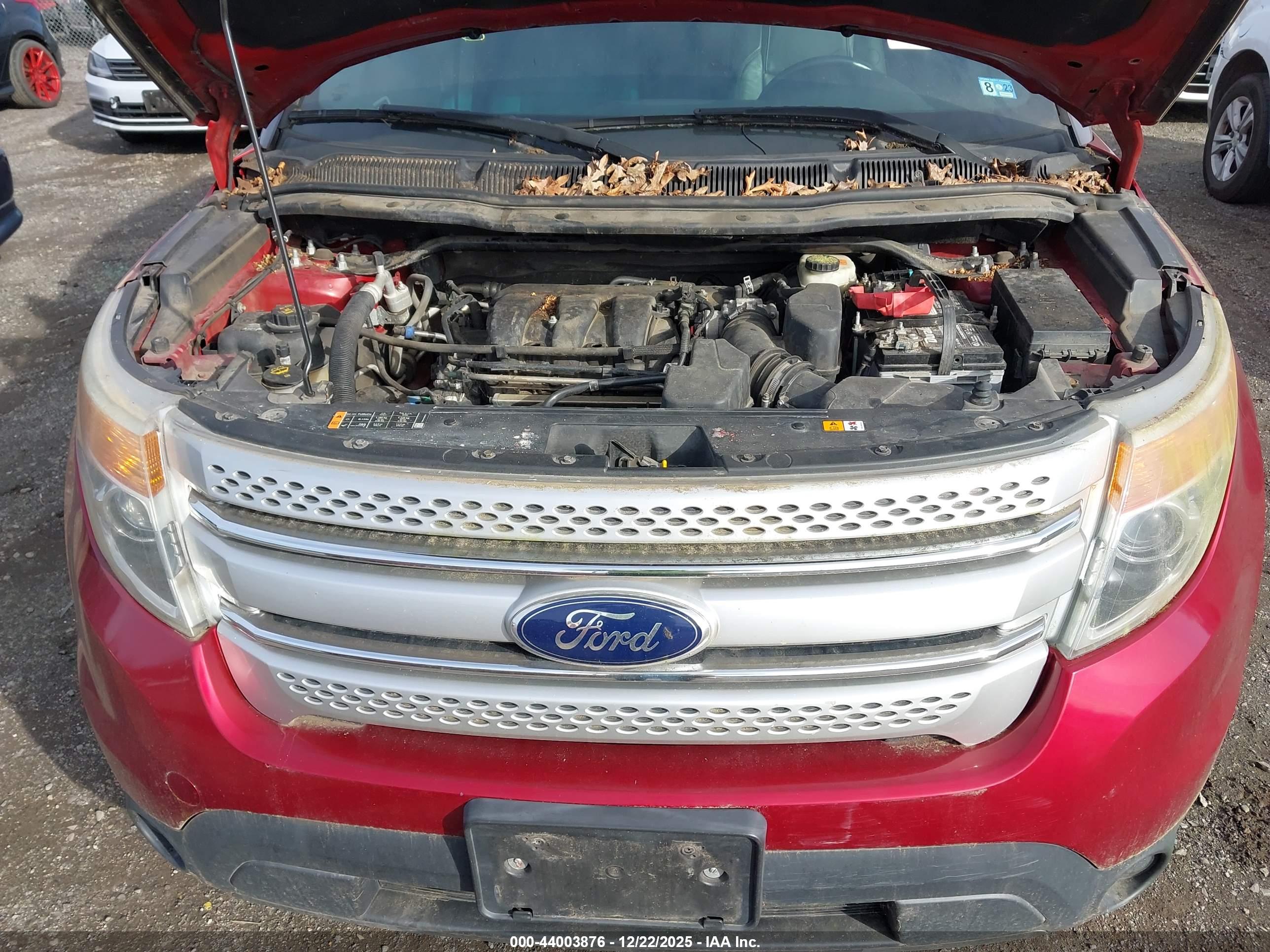 FORD EXPLORER image 6