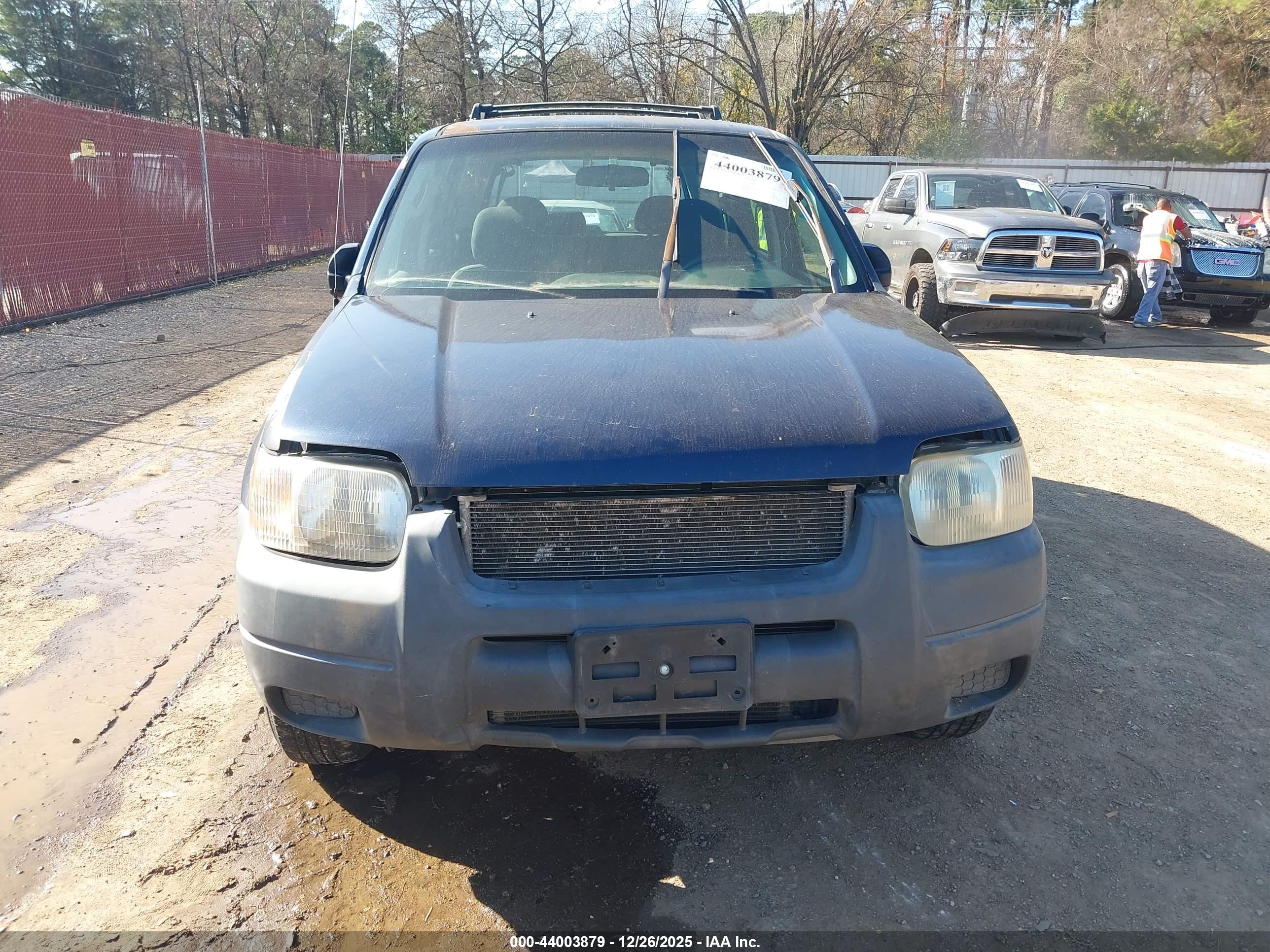 FORD ESCAPE image 6