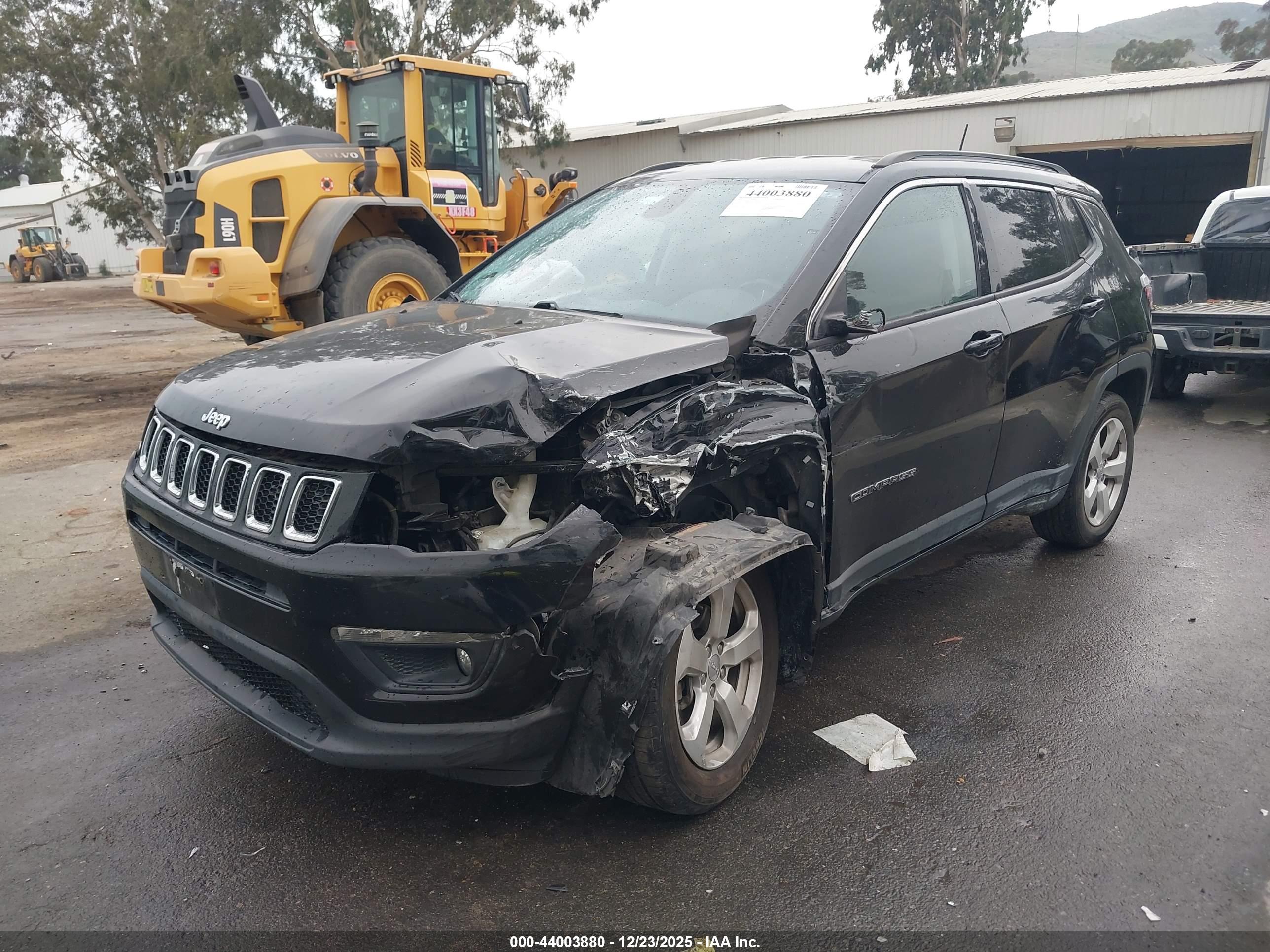 JEEP COMPASS image 2