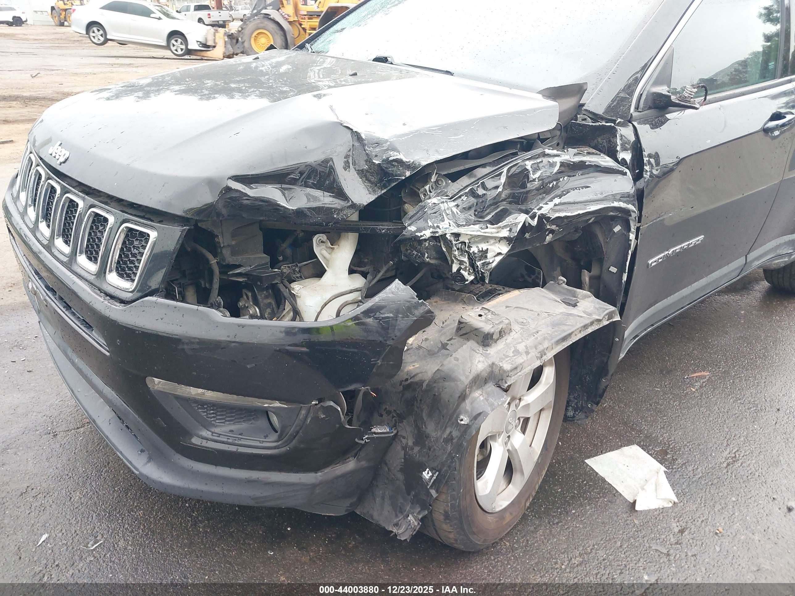JEEP COMPASS image 6