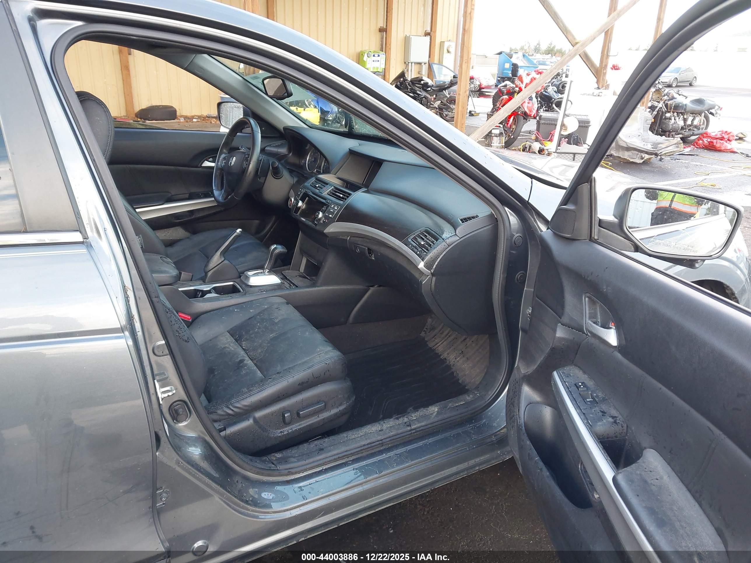 HONDA CROSSTOUR image 5