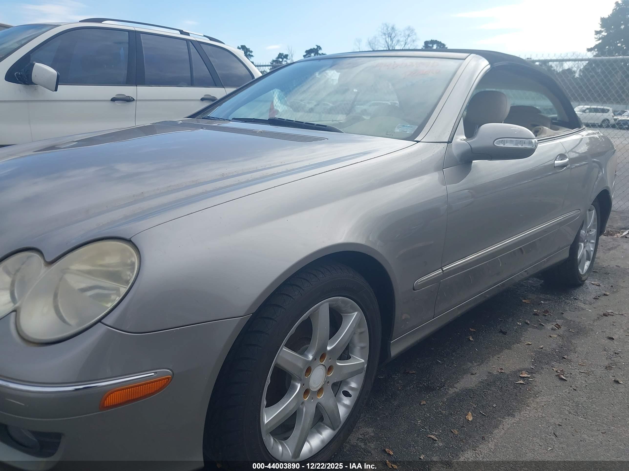 MERCEDES-BENZ CLK image 6