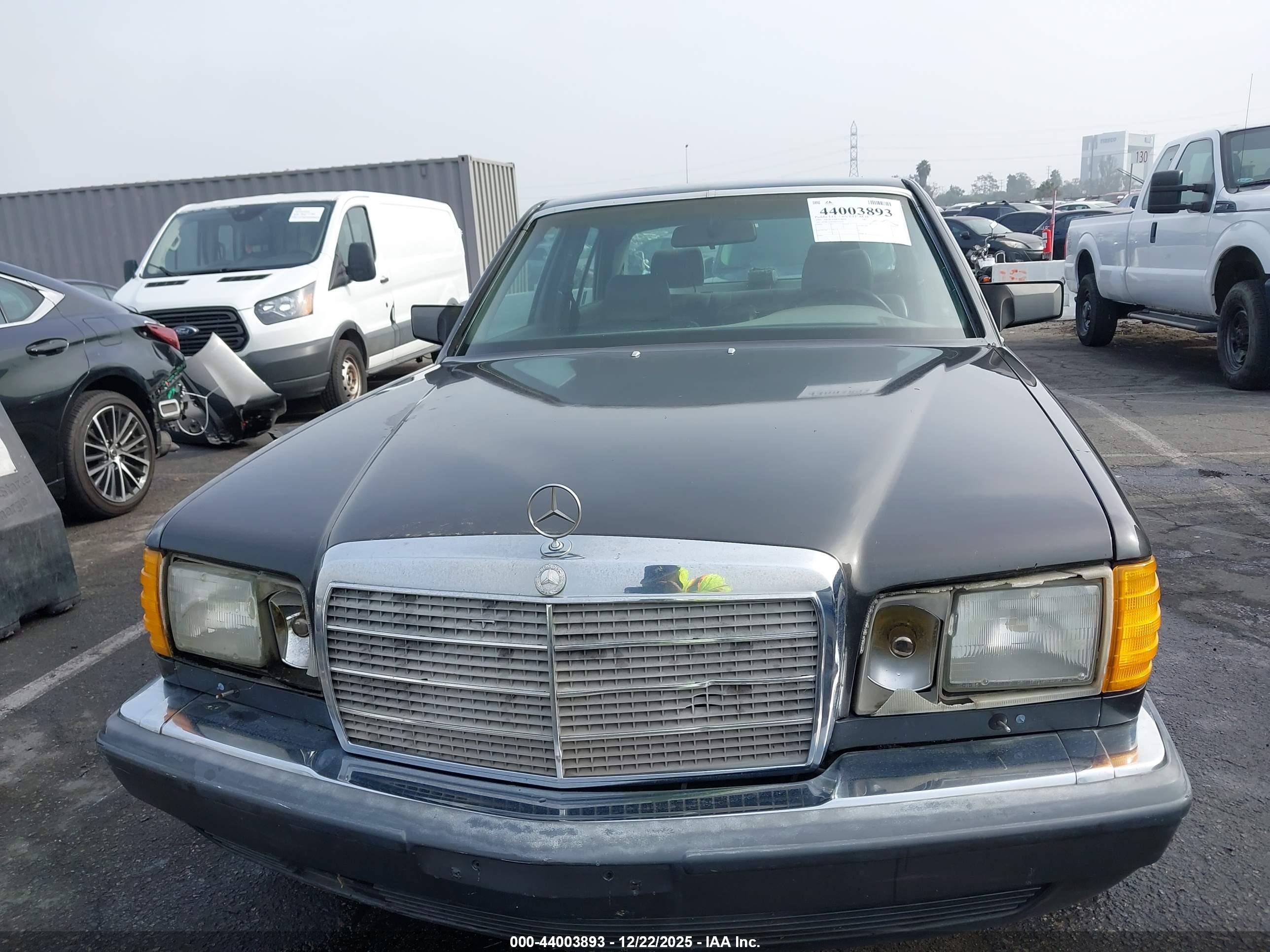 MERCEDES-BENZ 300 image 6