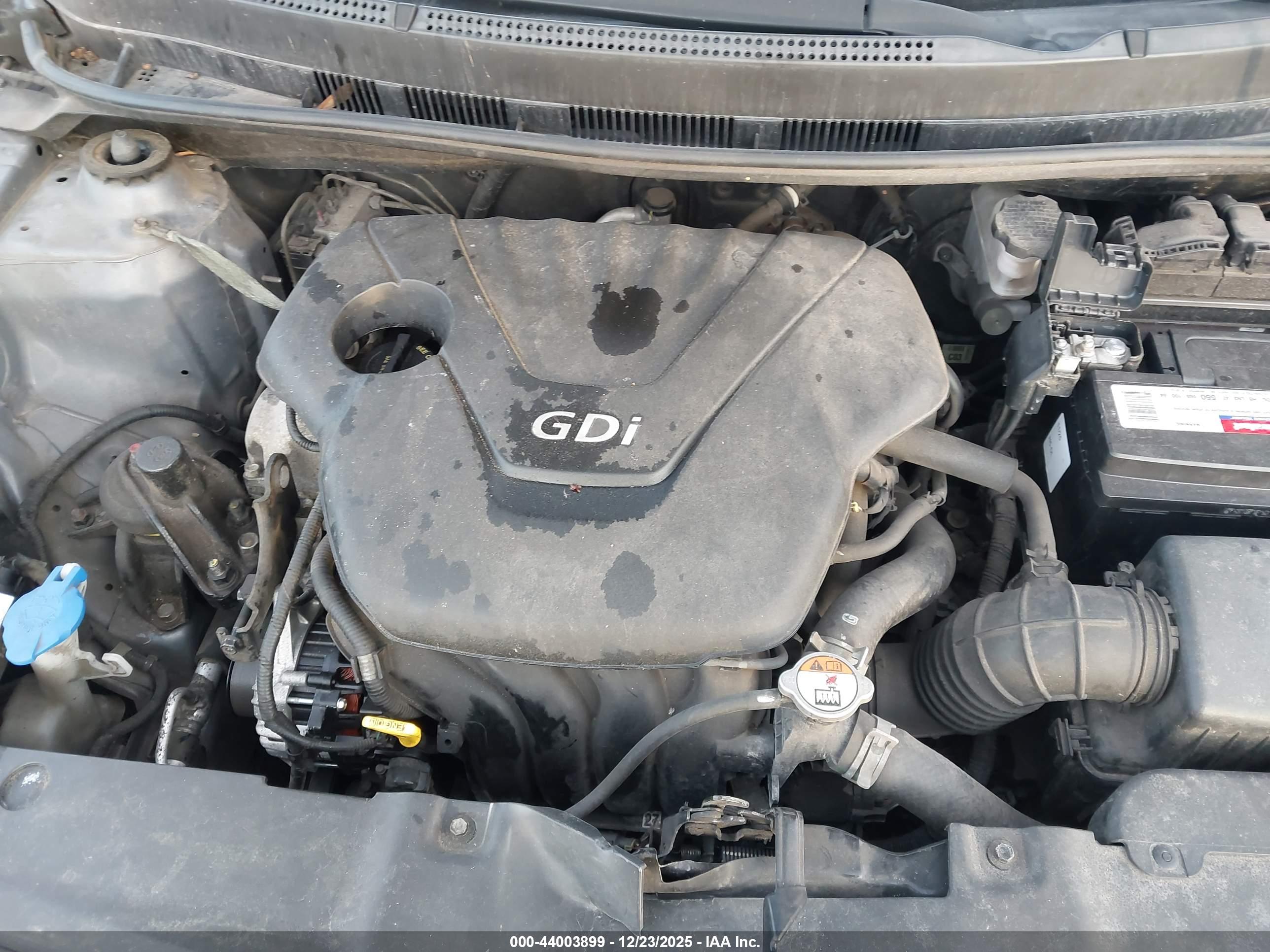 HYUNDAI ACCENT image 10
