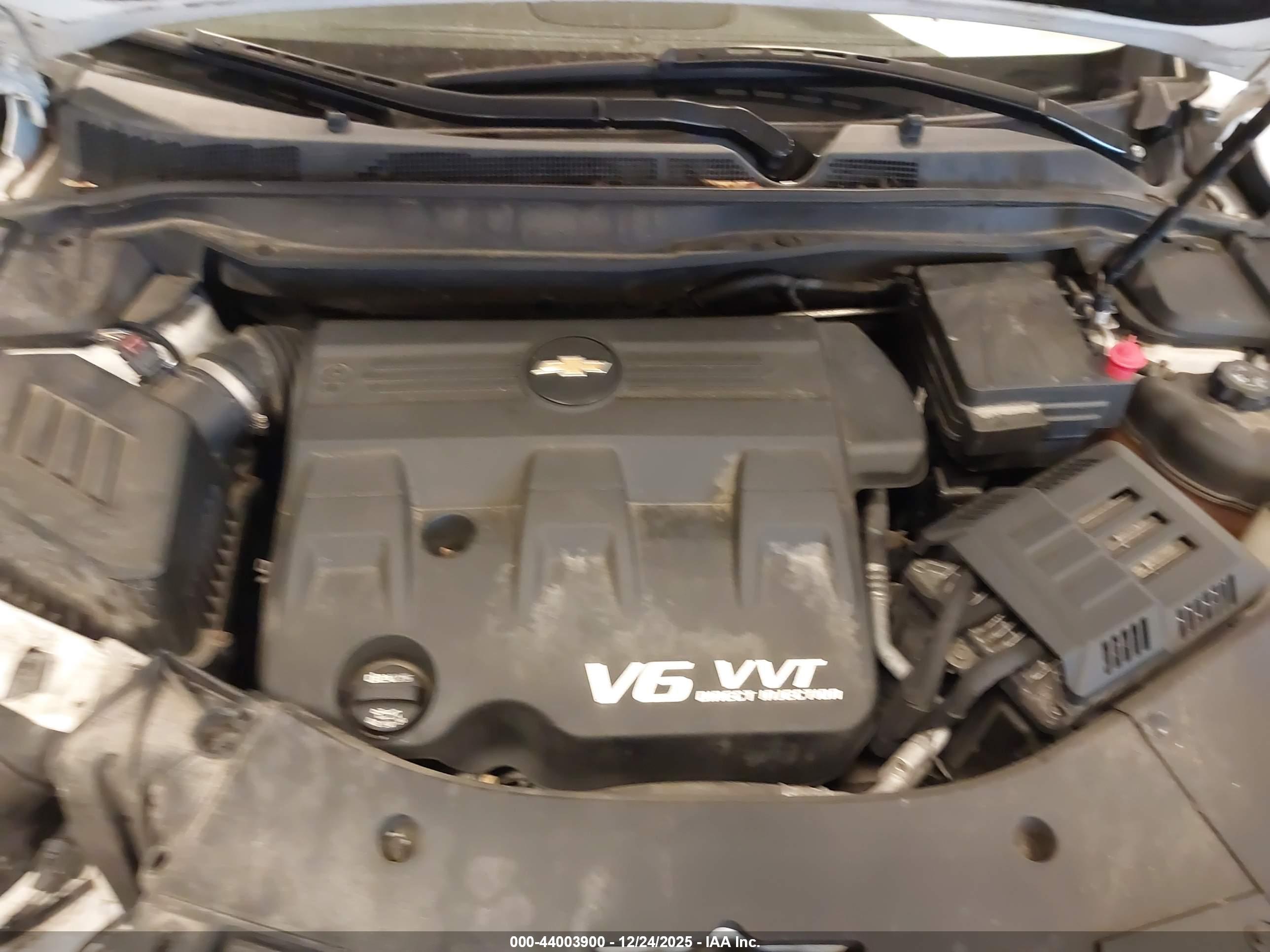 CHEVROLET EQUINOX image 10