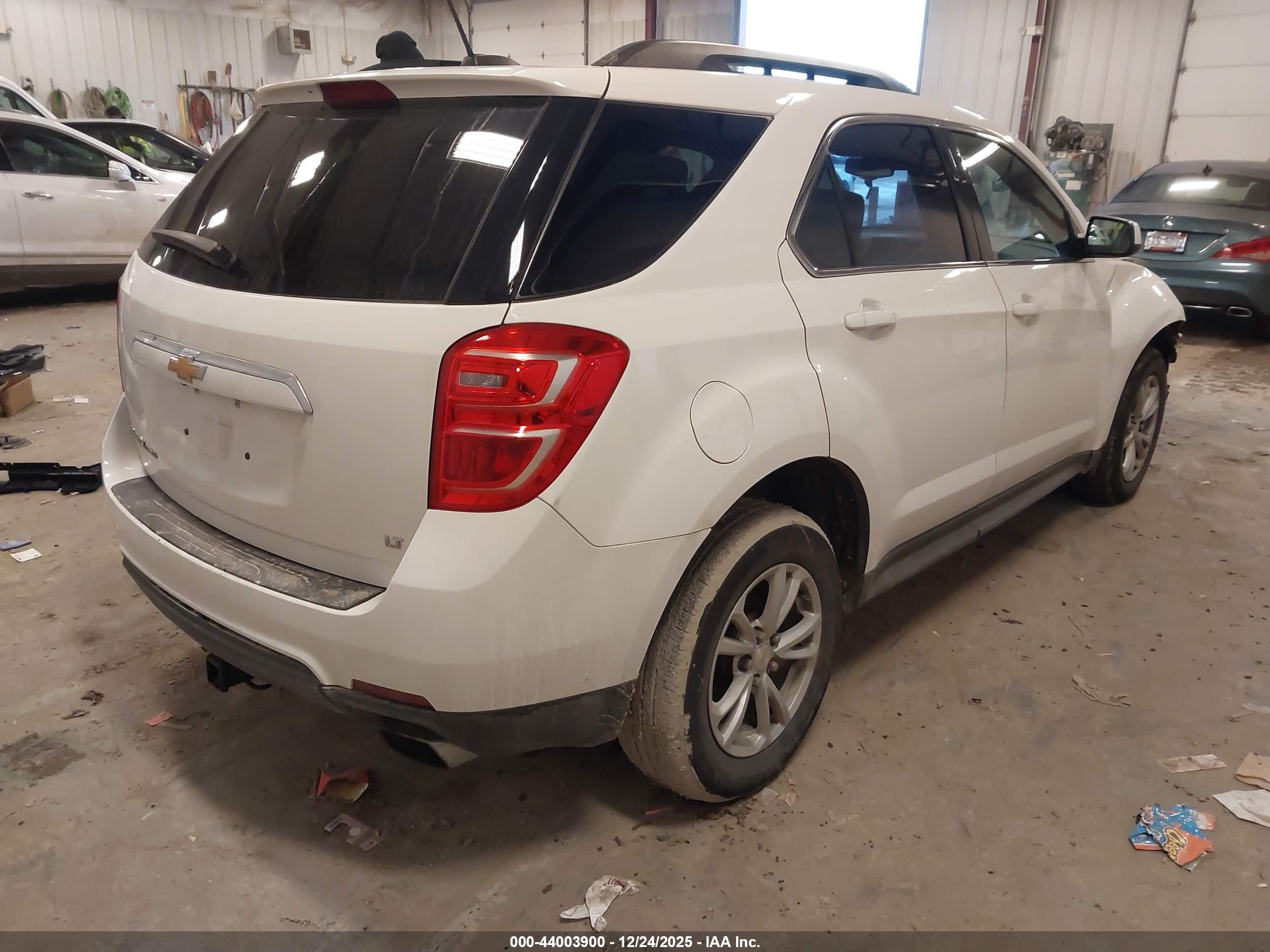 CHEVROLET EQUINOX image 4
