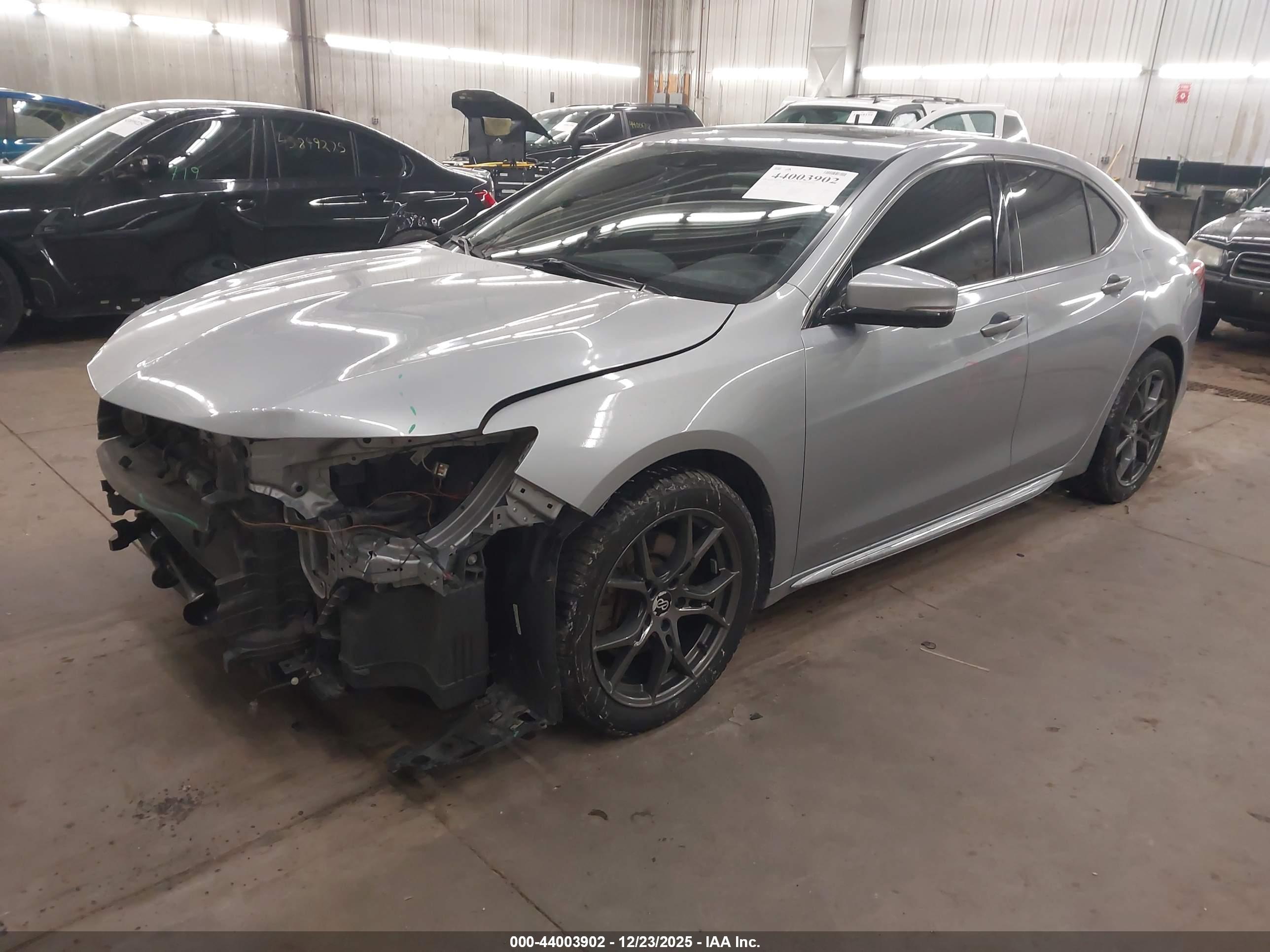 ACURA TLX image 2