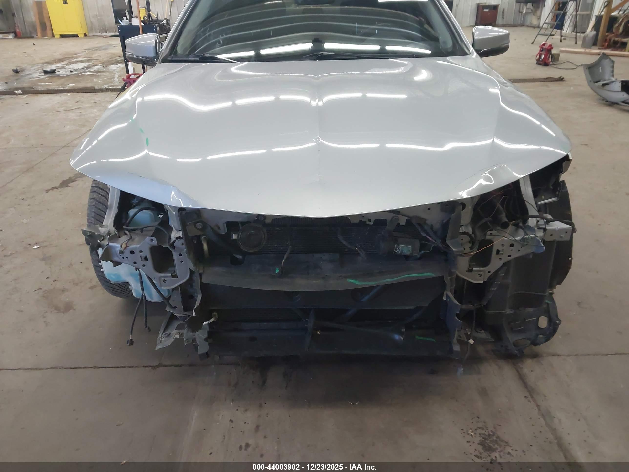 ACURA TLX image 6