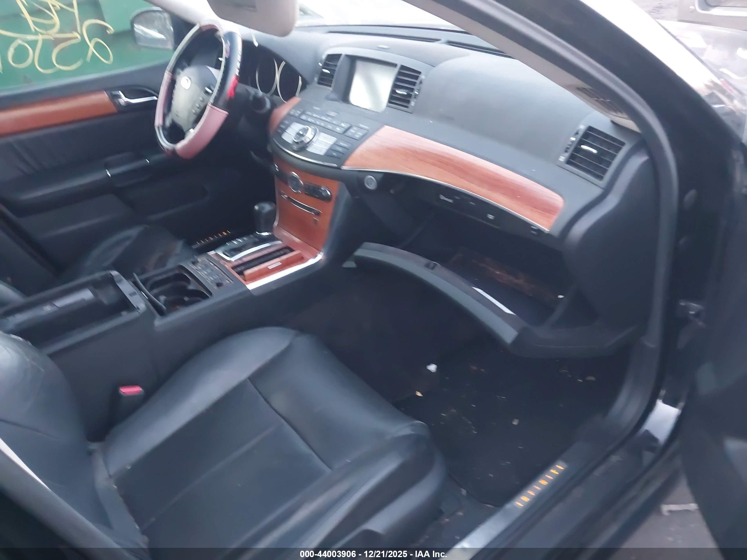 INFINITI M35X image 5