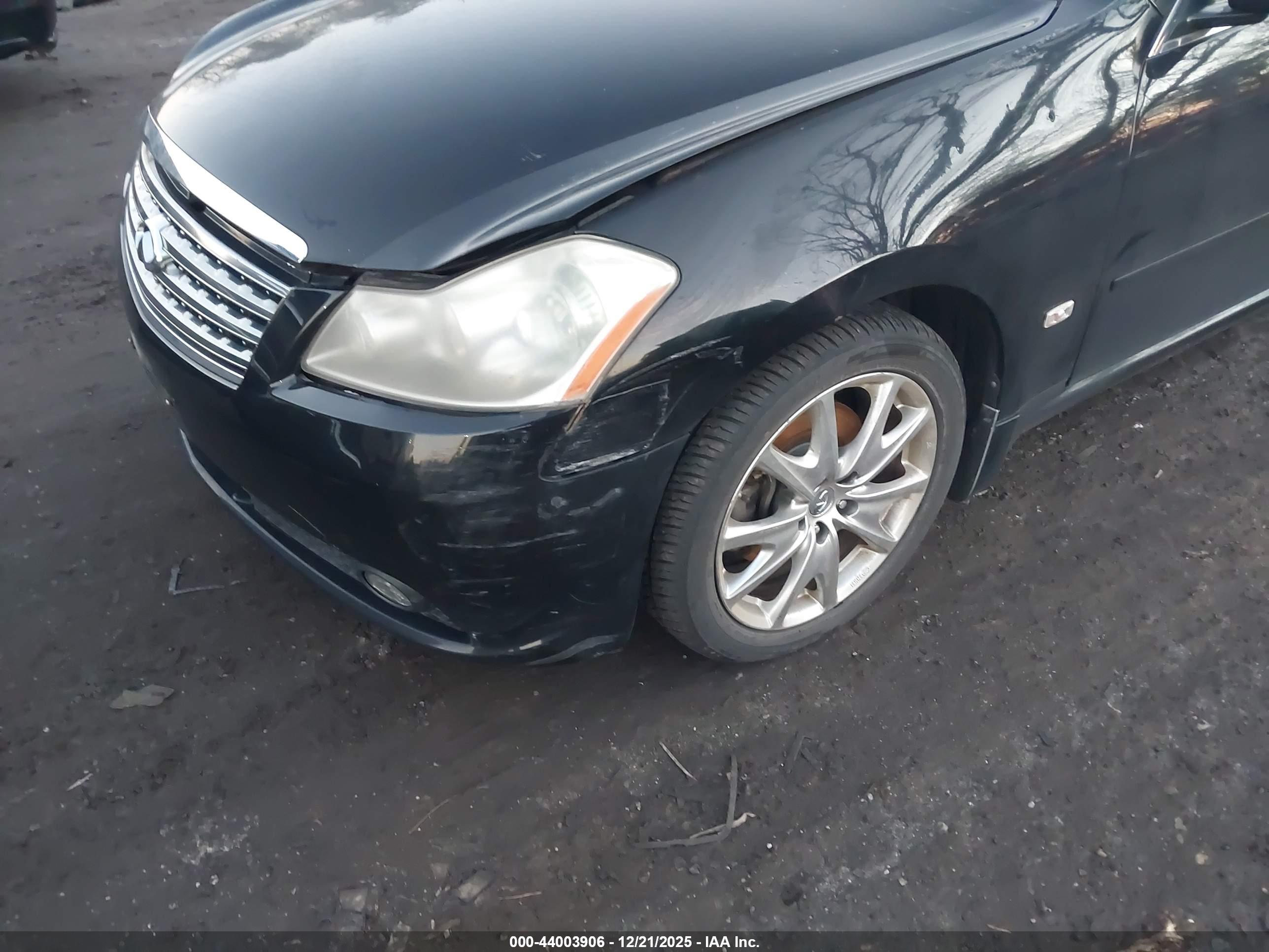 INFINITI M35X image 6