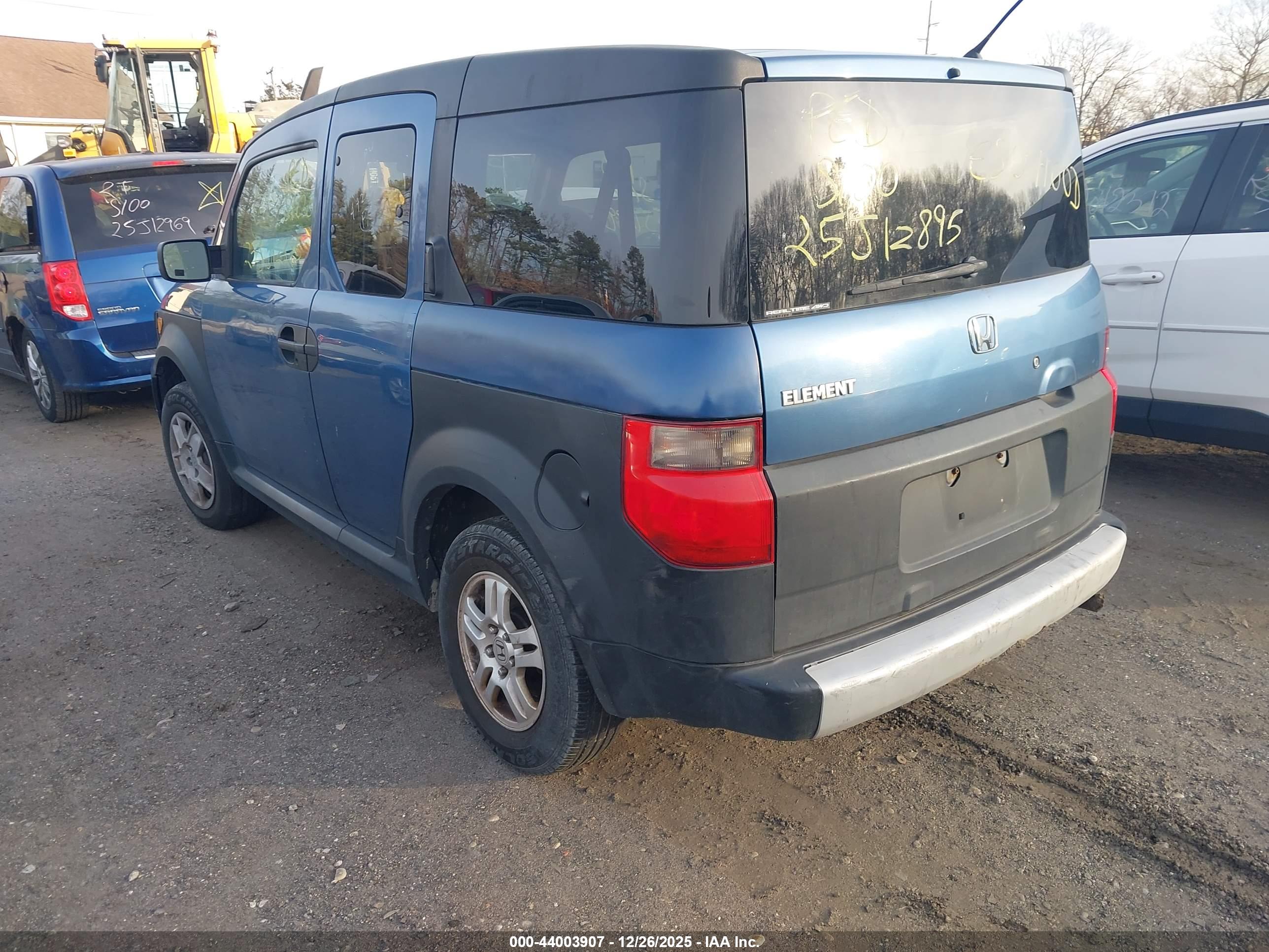 HONDA ELEMENT image 3
