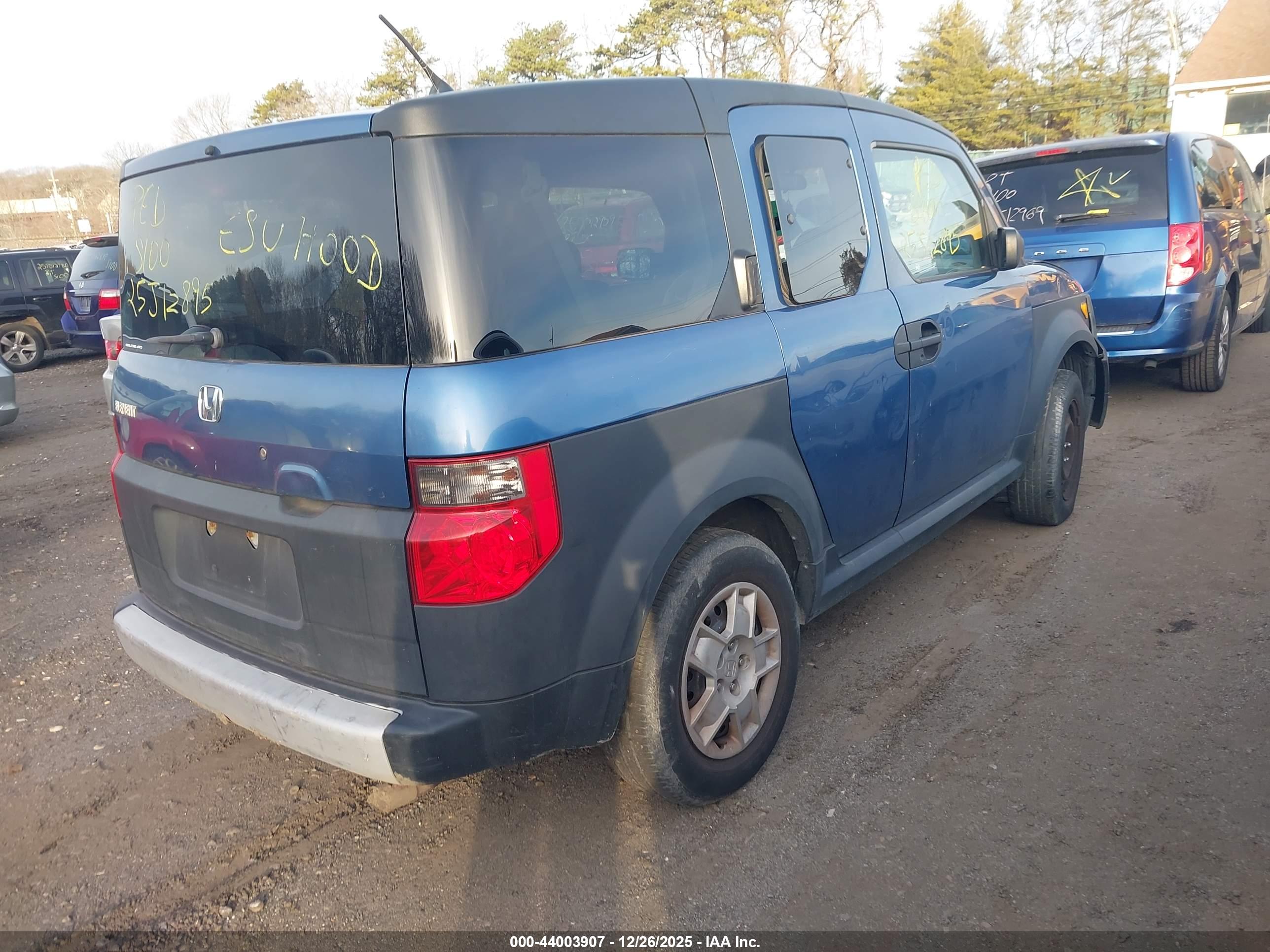 HONDA ELEMENT image 4