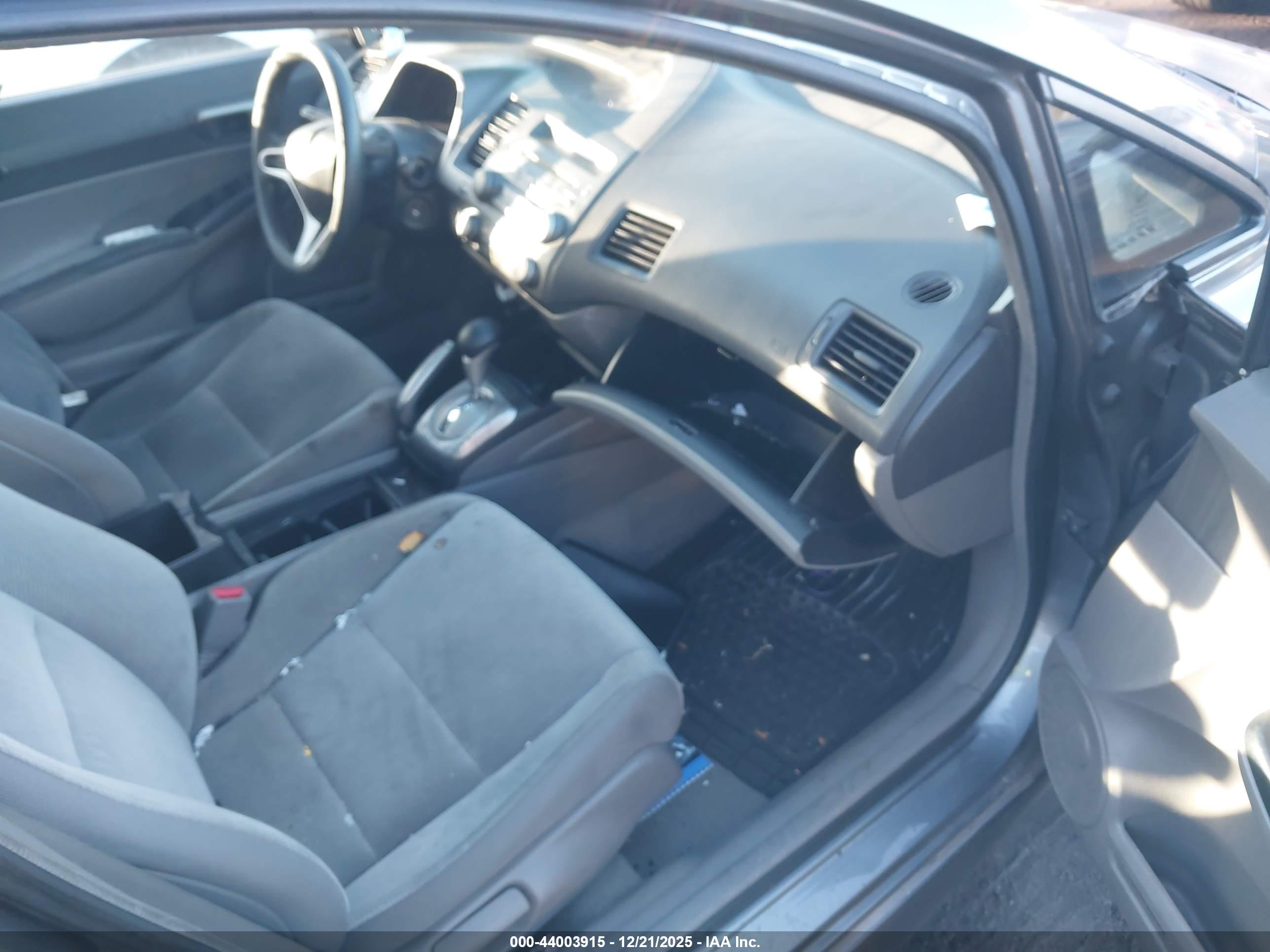 HONDA CIVIC image 5