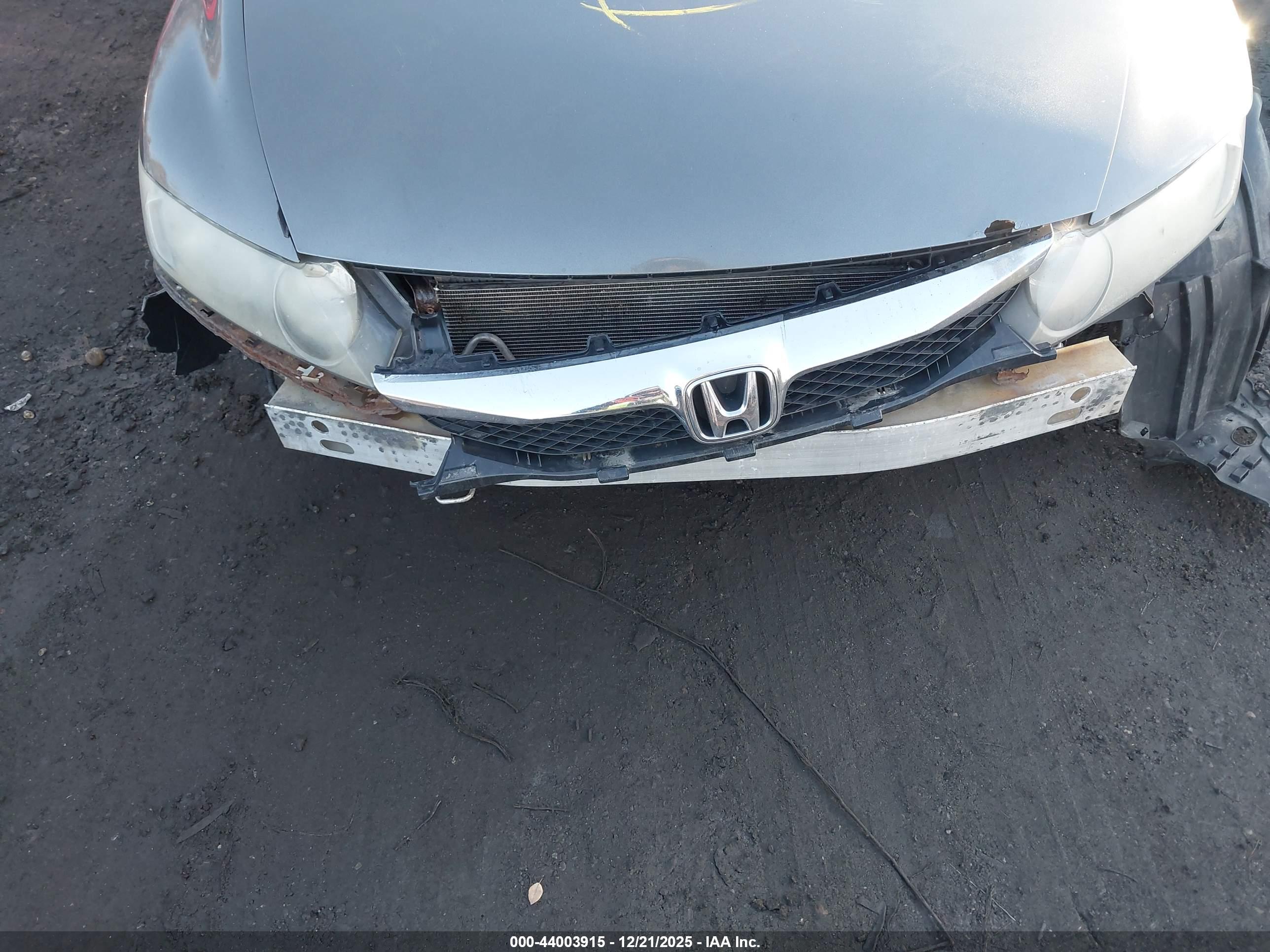 HONDA CIVIC image 6