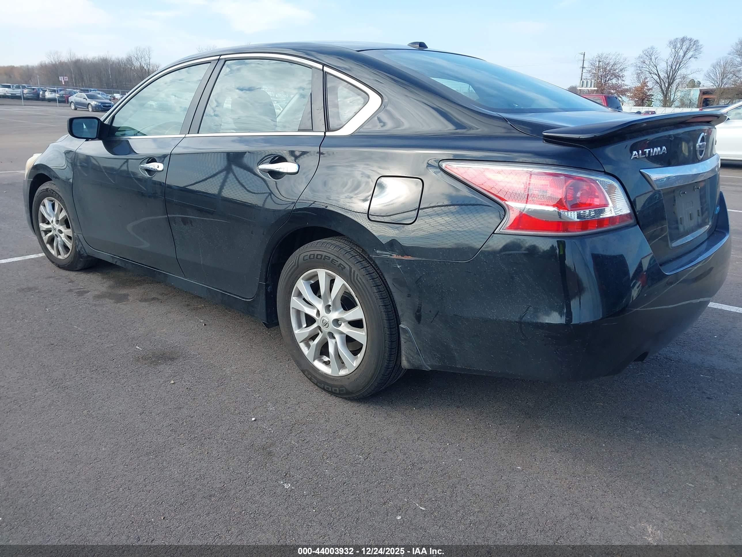 NISSAN ALTIMA image 3
