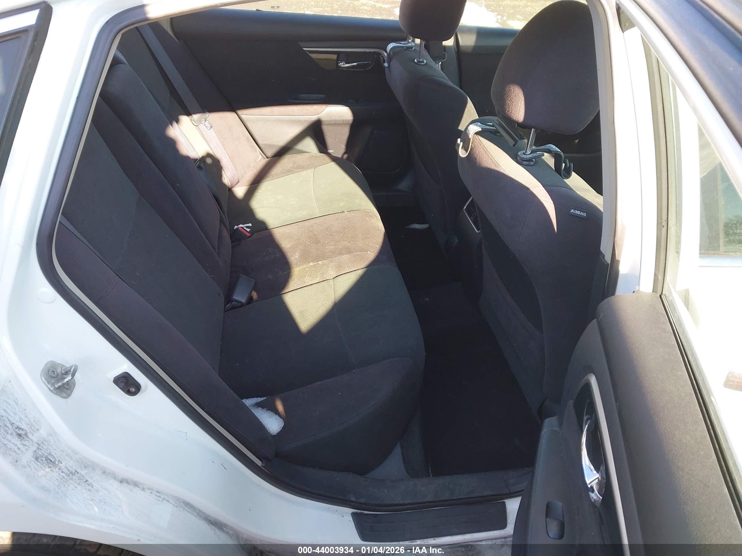NISSAN ALTIMA image 8