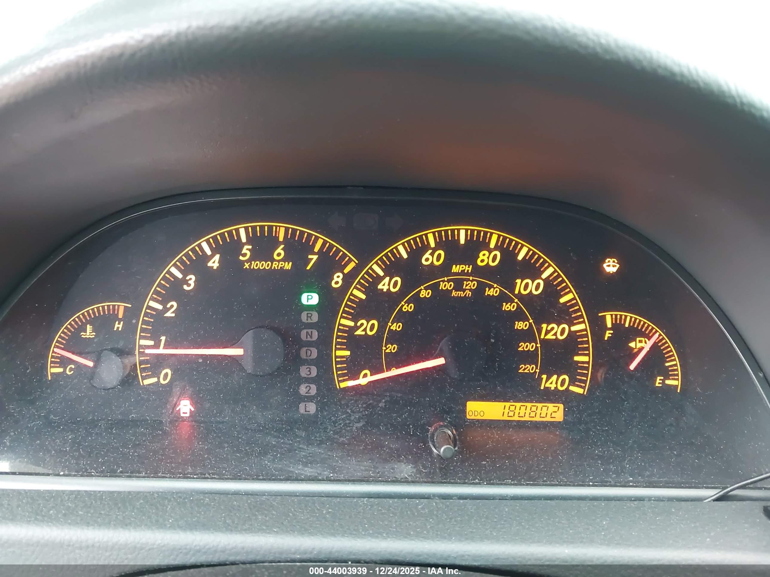 TOYOTA CAMRY image 7