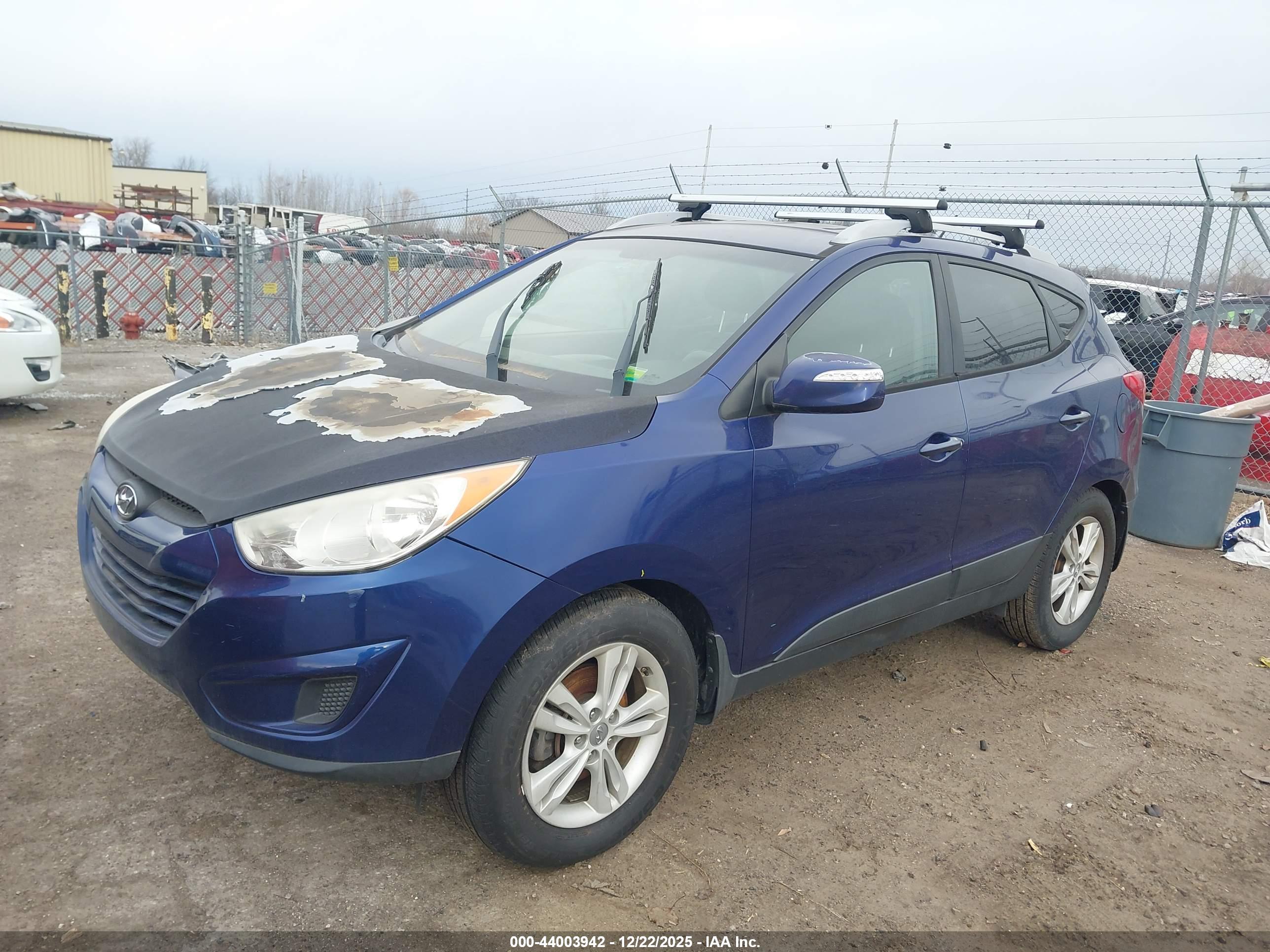 HYUNDAI TUCSON image 2