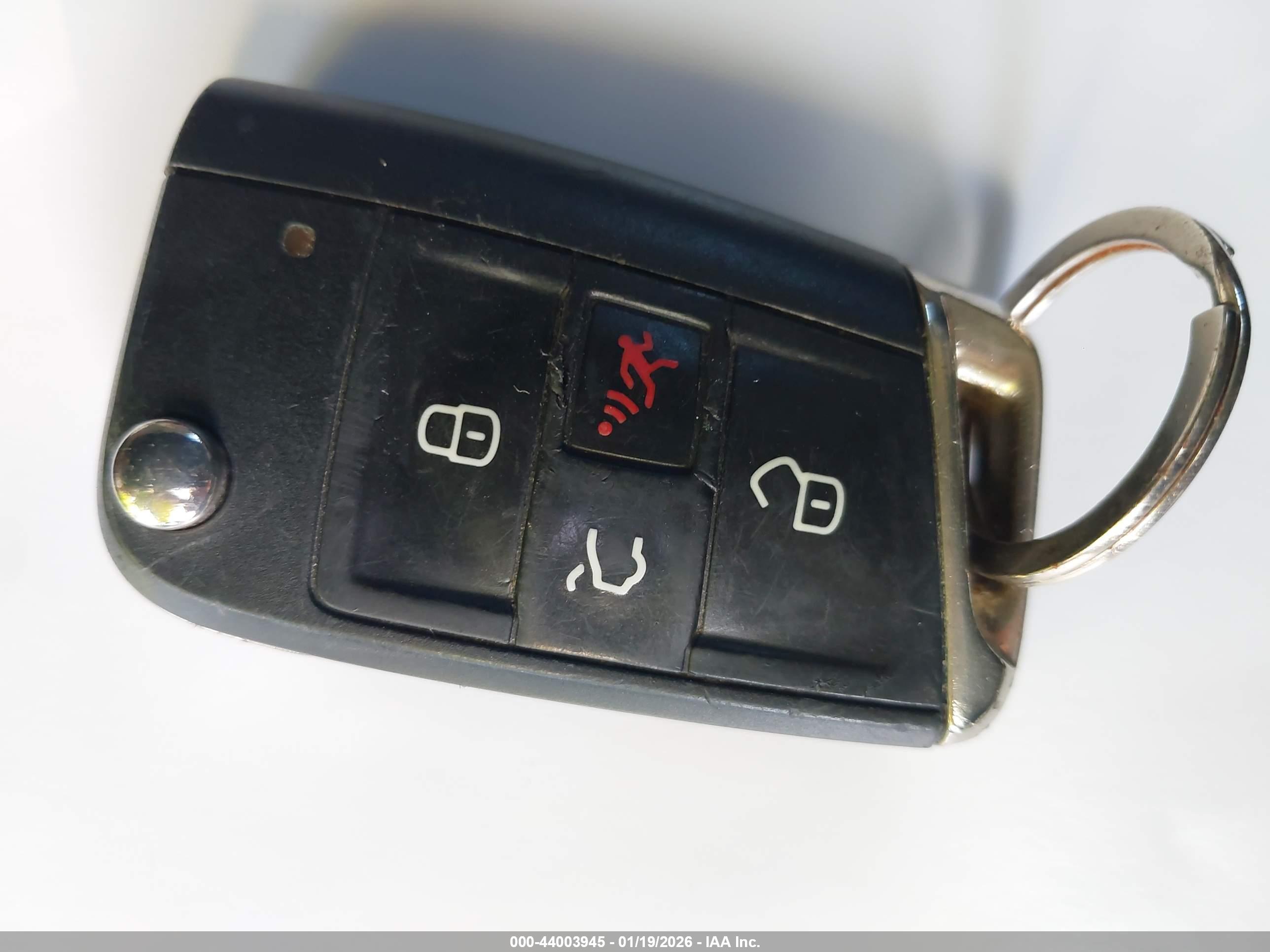 VOLKSWAGEN GOLF image 11